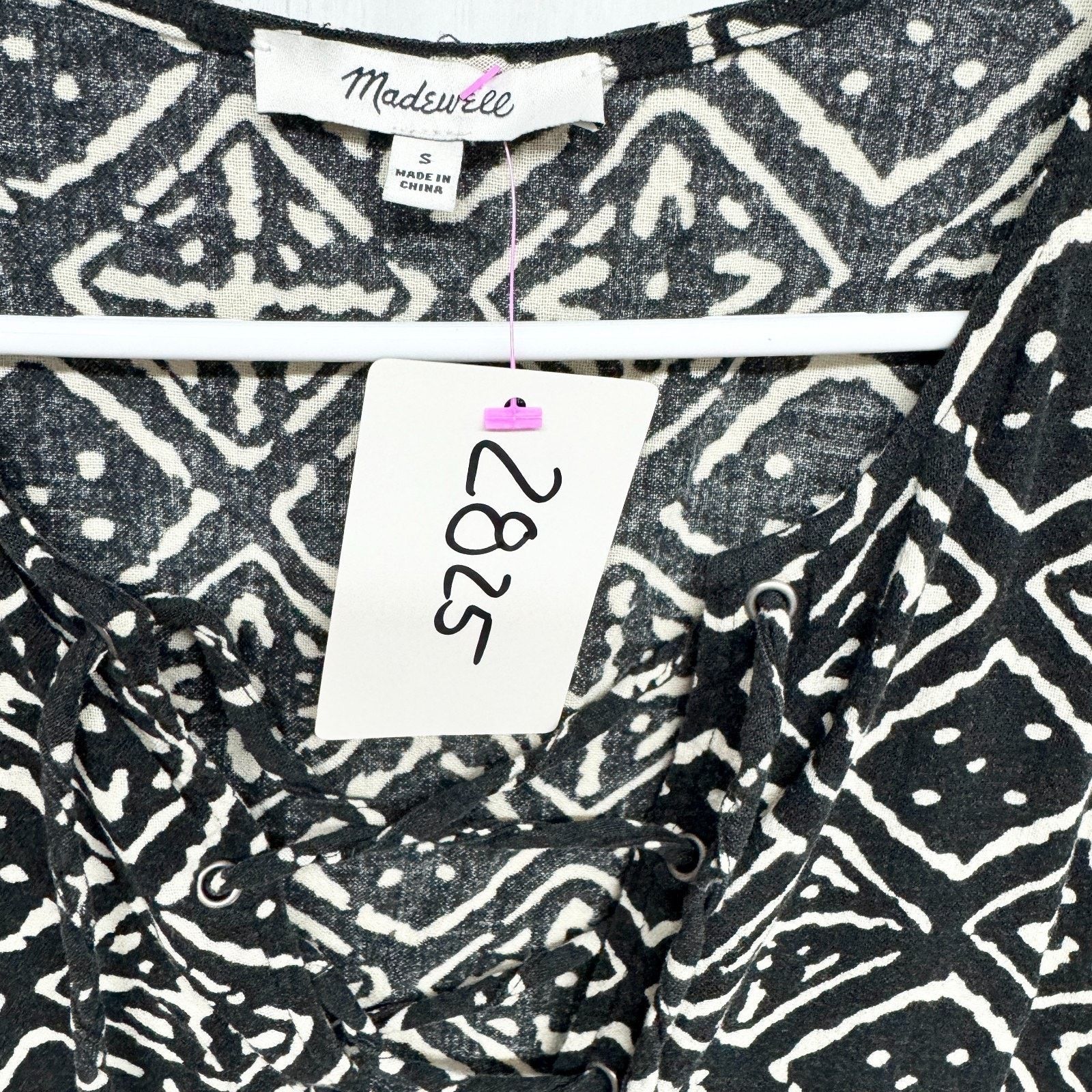 Madewell Madewell Shirt Size Small Cutout Front Cap Sleeve Blouse Size S / US 4 / IT 40 - 3 Thumbnail