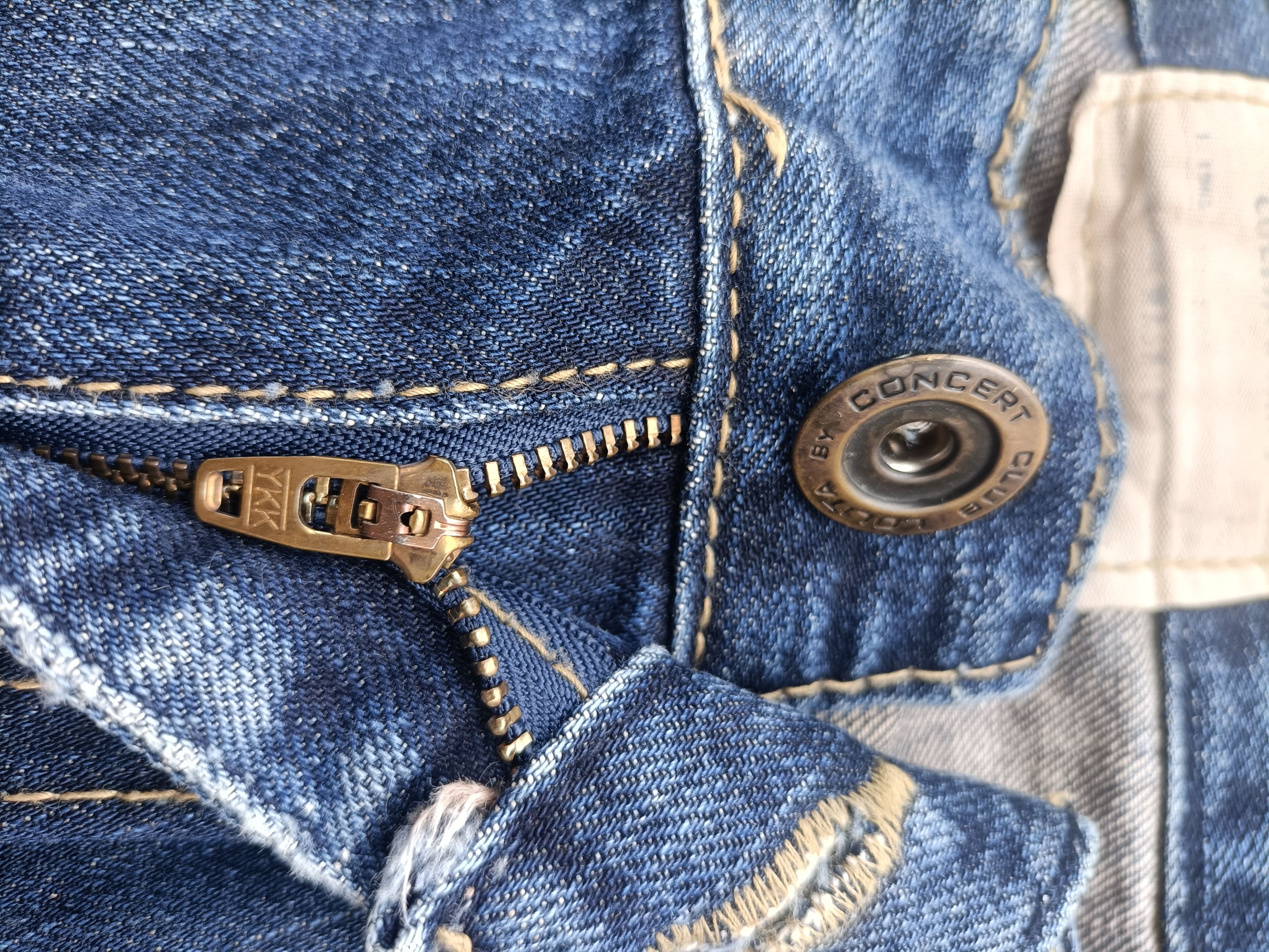 Japanese Brand Lolita Jeans Distressed Denim Pants by Yoshitomo Nara Blue Size US 34 / EU 50 - 9 Thumbnail