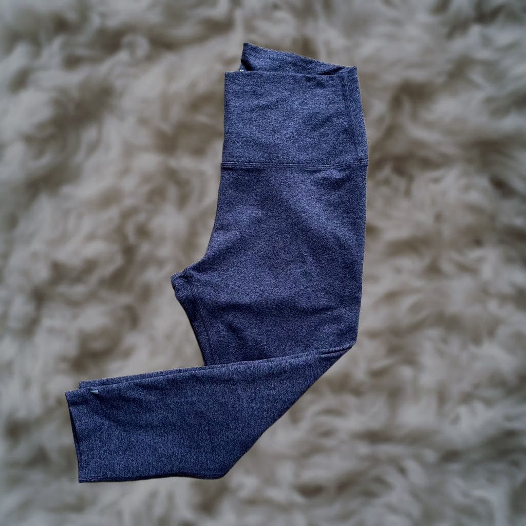 Vintage NOBULL Leggings Womens Medium Blue Athleticwear Pants Stretch Cropped Workout Size 32" / US 10 / IT 46 - 1 Thumbnail