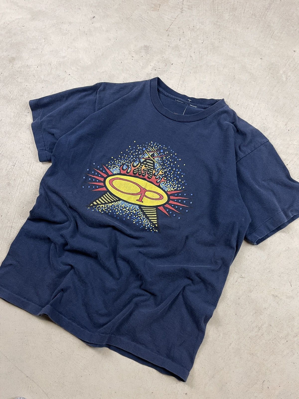 Ocean Pacific × Vintage 1990s Ocean Pacific ‘Illuminati Style’ Tee Size US M / EU 48-50 / 2 - 2 Thumbnail