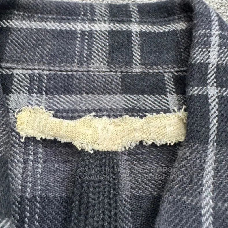 Burberry Off-White Checkered Long Sleeve Shirt. Size US S / EU 44-46 / 1 - 4 Thumbnail