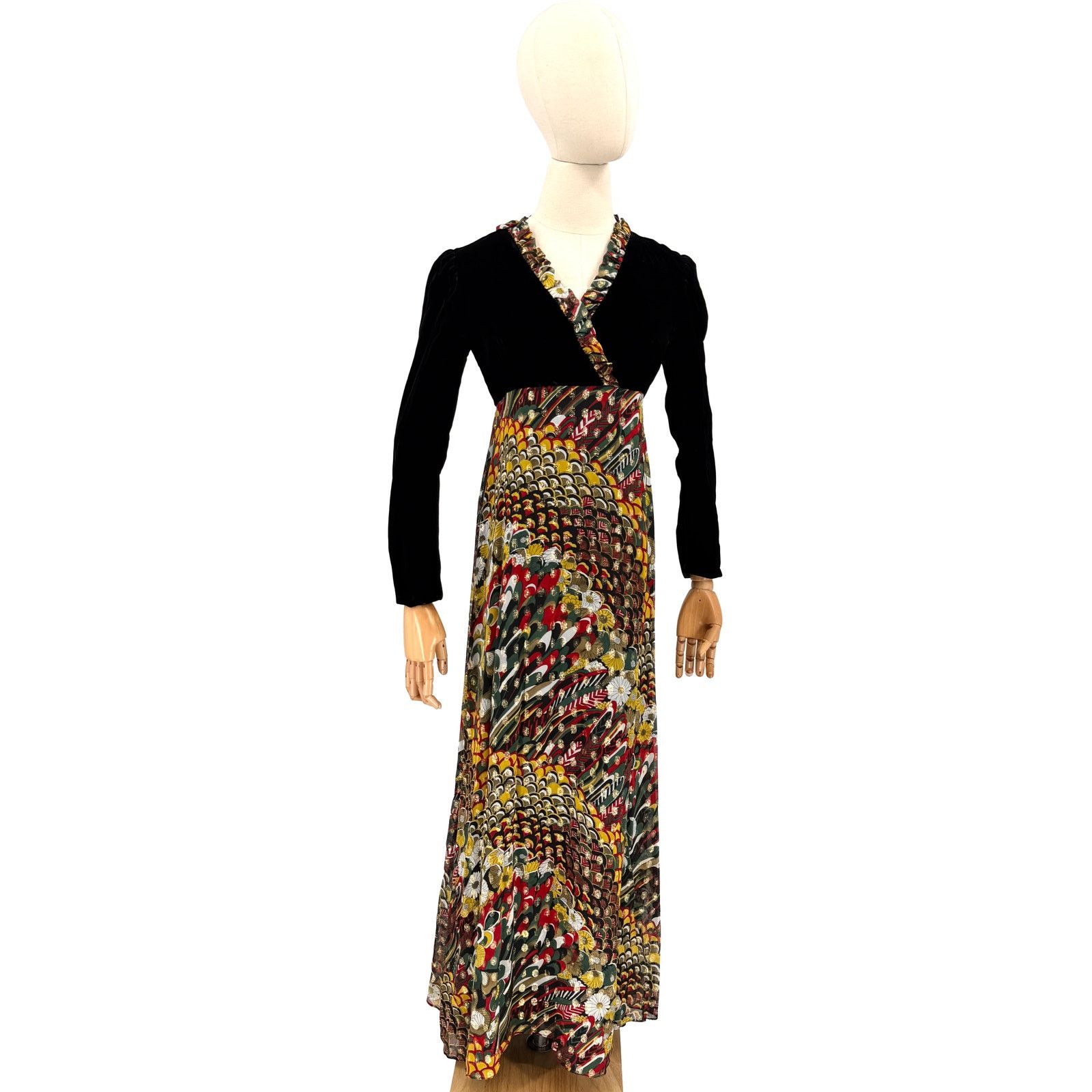 Vintage 70s Black Velvet Psychedelic Gold Empire Waist Evening Gown Size S / US 4 / IT 40 - 1 Thumbnail