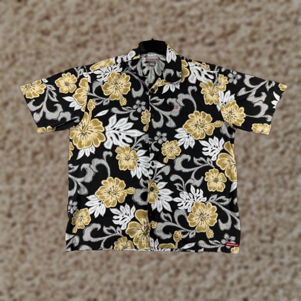 Quiksilver VINTAGE Quiksilver Shirt Men Large Black Beige Floral Hawaiian Cotton Vacation Size US L / EU 52-54 / 3 - 1 Thumbnail