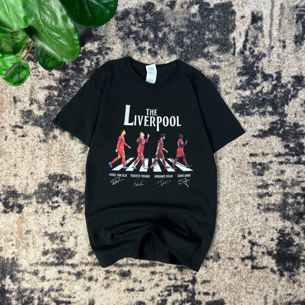 Vintage Liverpool Vintage Big Logo Soccer T-Shirt Size US M / EU 48-50 / 2 - 1 Thumbnail