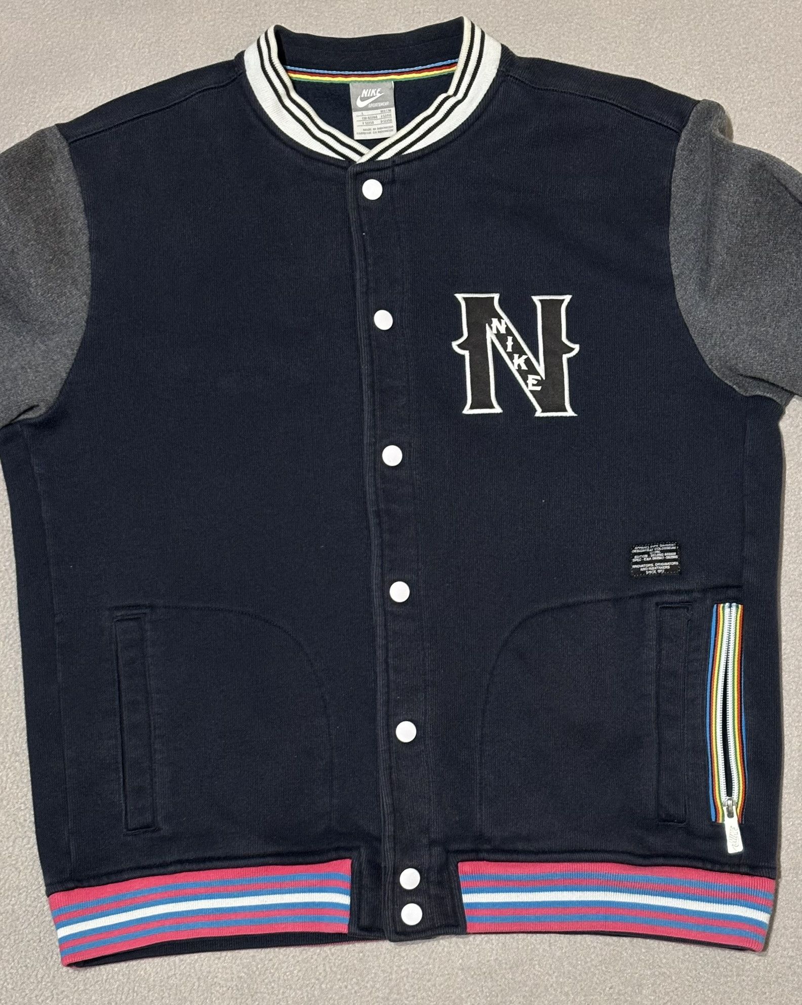 Nike Nike vintage baseball jacket size L Size US L / EU 52-54 / 3 - 6 Thumbnail