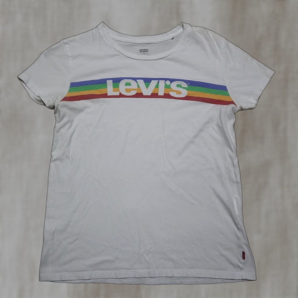 Levi's Levi's Shirt Women T-Shirt Crew Neck Short Sleeve Size S White Cotton Basic Size S / US 4 / IT 40 - 1 Thumbnail