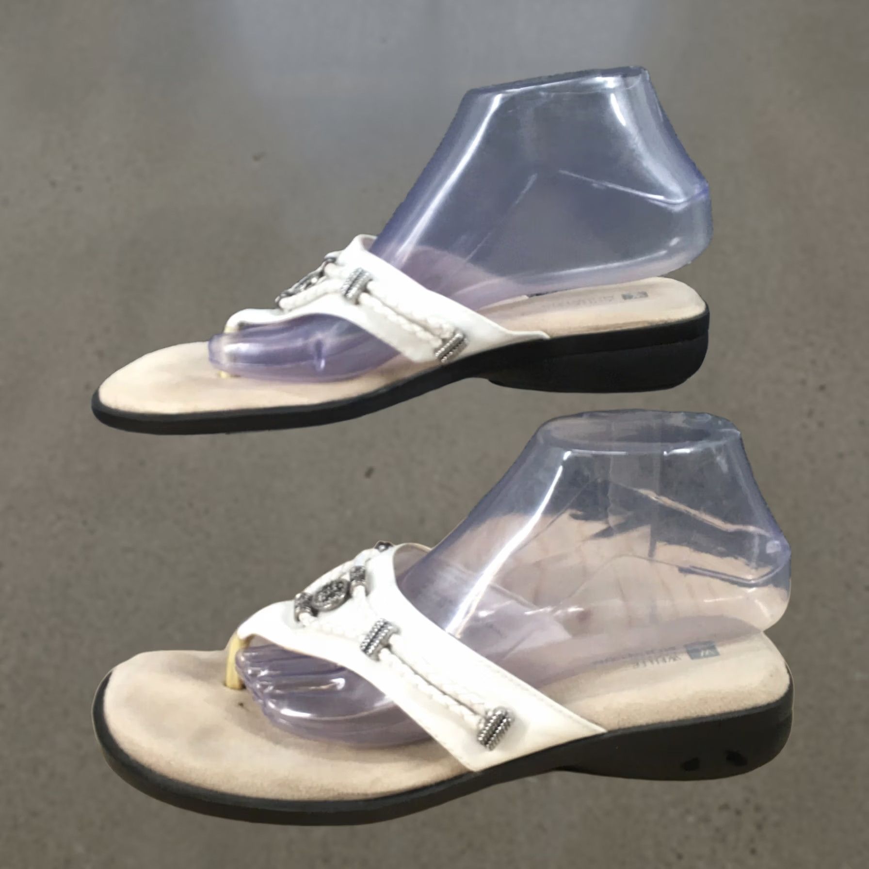 Vintage White Mountain Sandals Womens 9 M Clara Flip Flop Thong Faux Leather Size US 9 / IT 39 - 1 Thumbnail