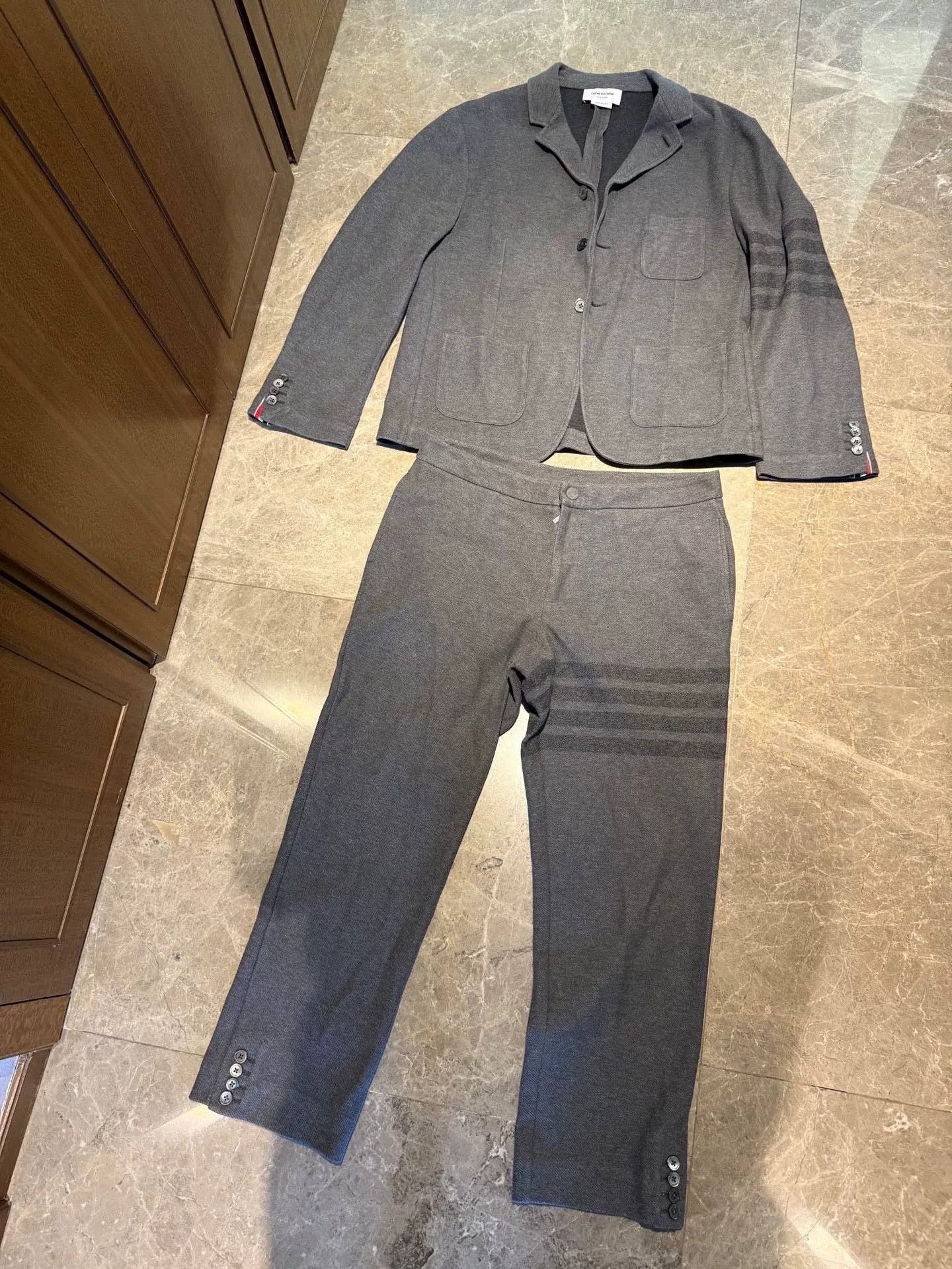 Thom Browne Thom Browne Formal Brown Suit 4 Men Size 40R - 1 Thumbnail