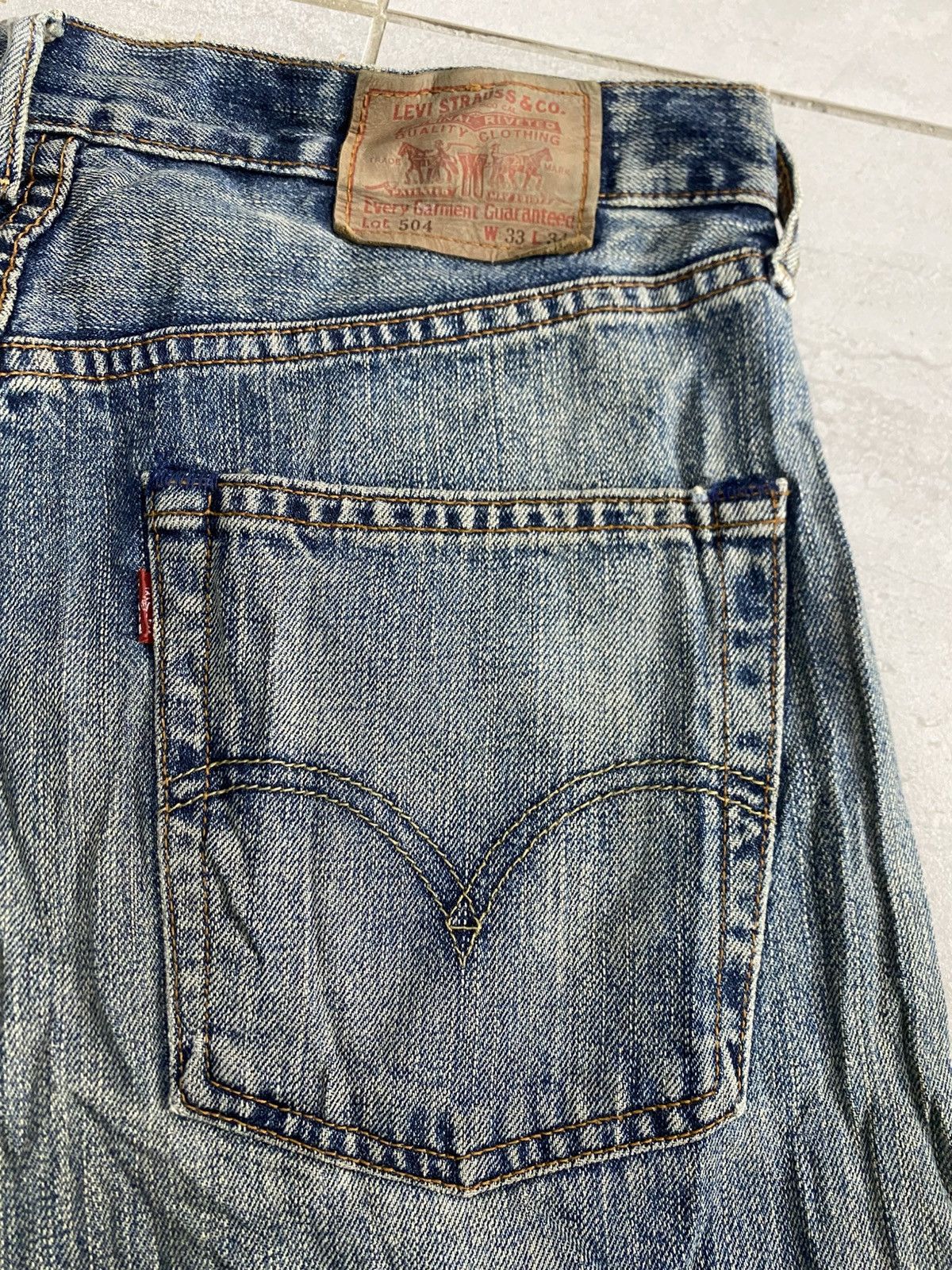 Levi's Levi’s 504 baggy Jeans Size US 33 - 12 Thumbnail