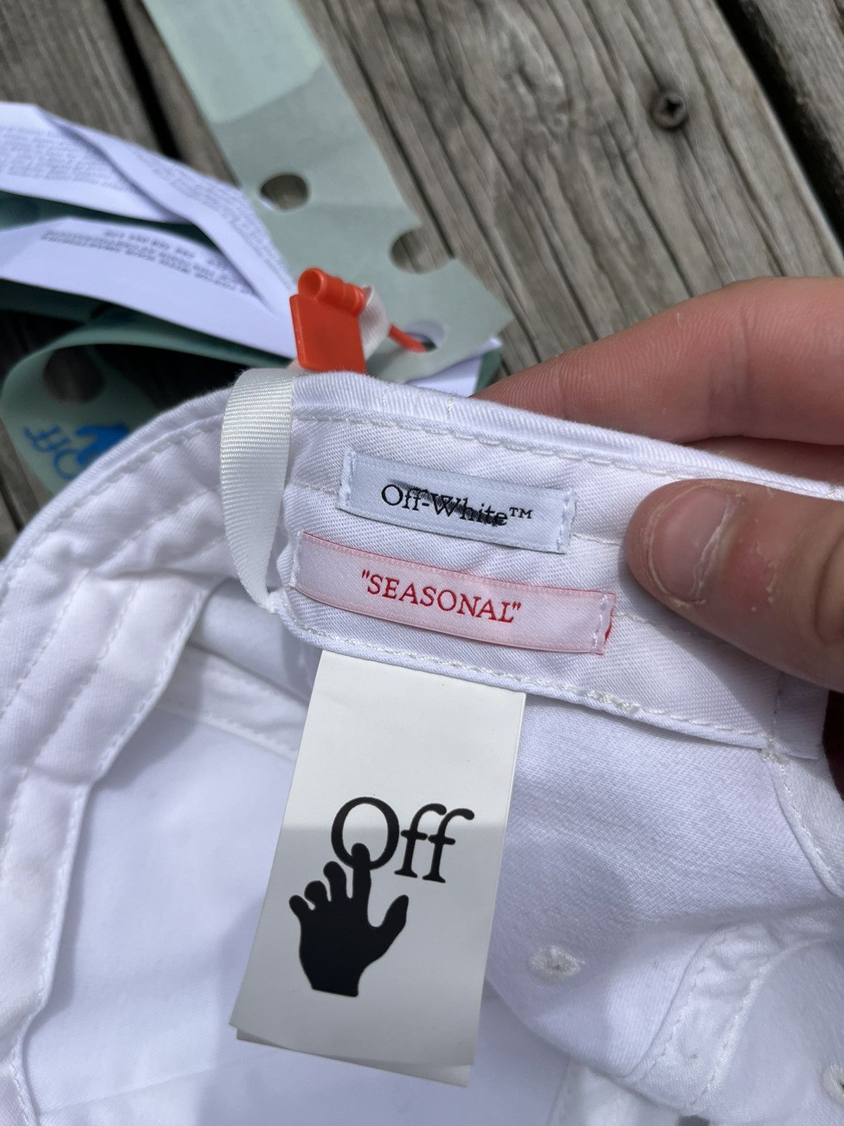 Off-White Off-white alien spray baseball cap Size ONE SIZE - 5 Thumbnail