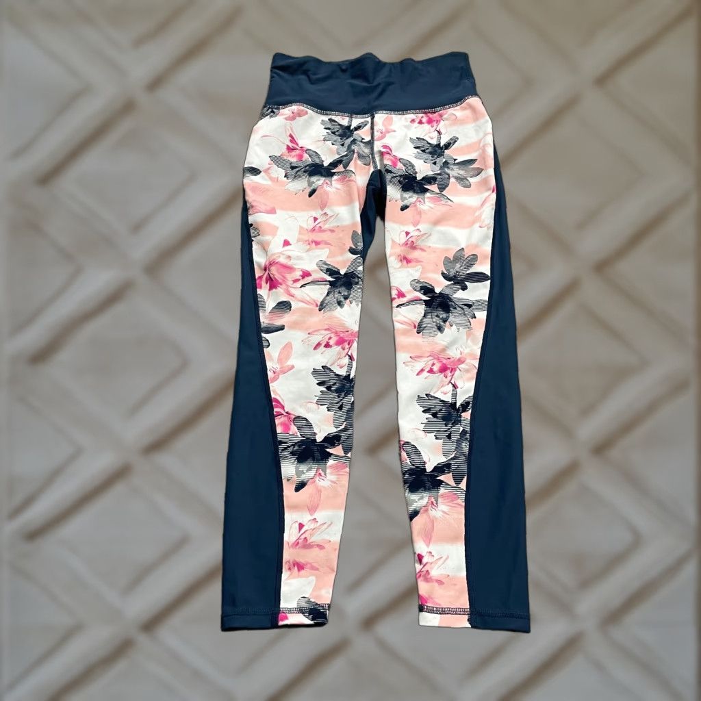 Vintage Xersion Compression Leggings Womens S Blue Floral Athletic Gym Running 26x24 Size 28" / US 6 / IT 42 - 1 Thumbnail