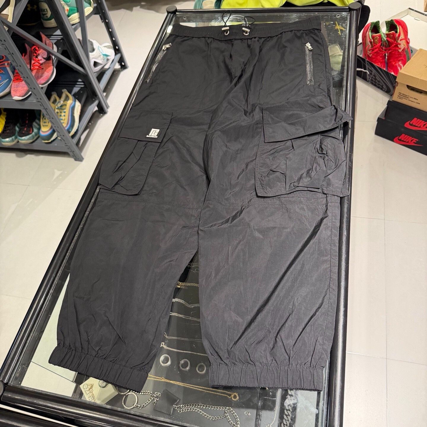 Balmain BALMAIN Black Nylon Pants Size US 36 / EU 52 - 1 Thumbnail