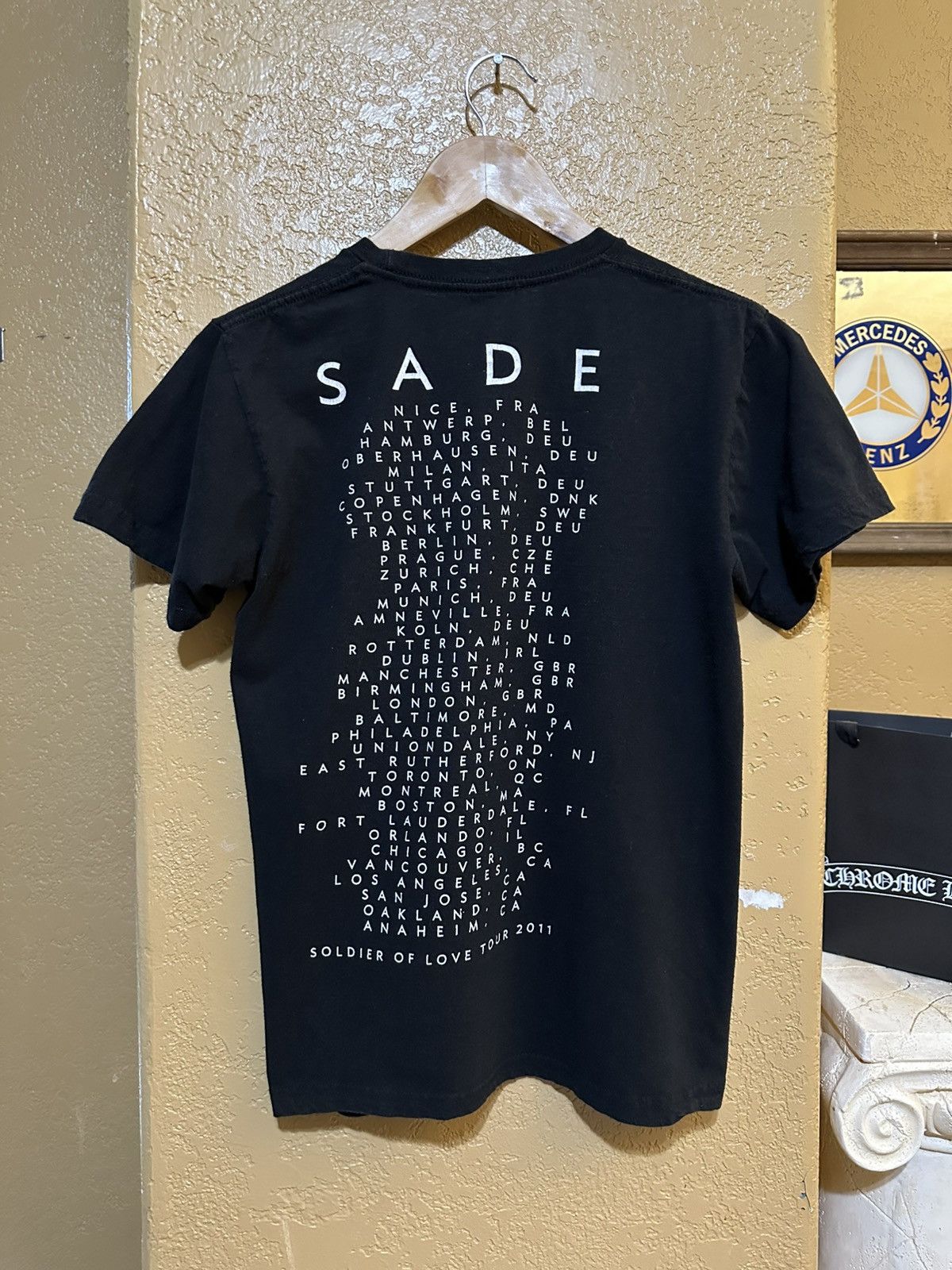 Rap Tees × Vintage Vintage Sade Soldier Of Love 2011 World Tour 
