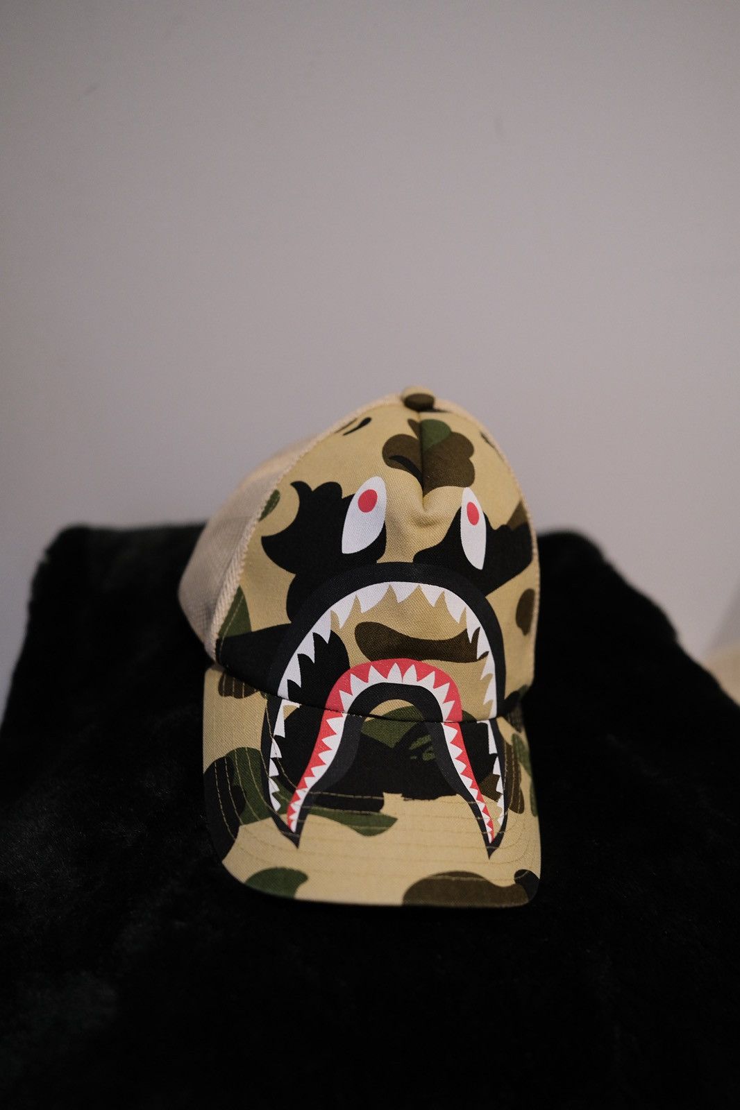 Bape Casquette BAPE A Bathing Ape Camo Shark Size ONE SIZE - 1 Thumbnail