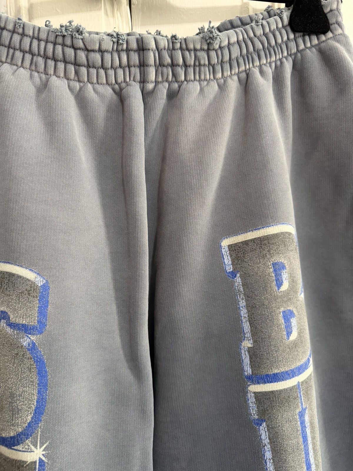 Balenciaga See Now Buy Now Baggy Sweatpant [M] Size US 32 / EU 48 - 2 Thumbnail