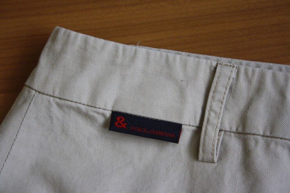 Dolce & Gabbana Skirt Dolce & Gabanna Vintage Made in Italy size 42 Size 28" / US 6 / IT 42 - 3 Thumbnail