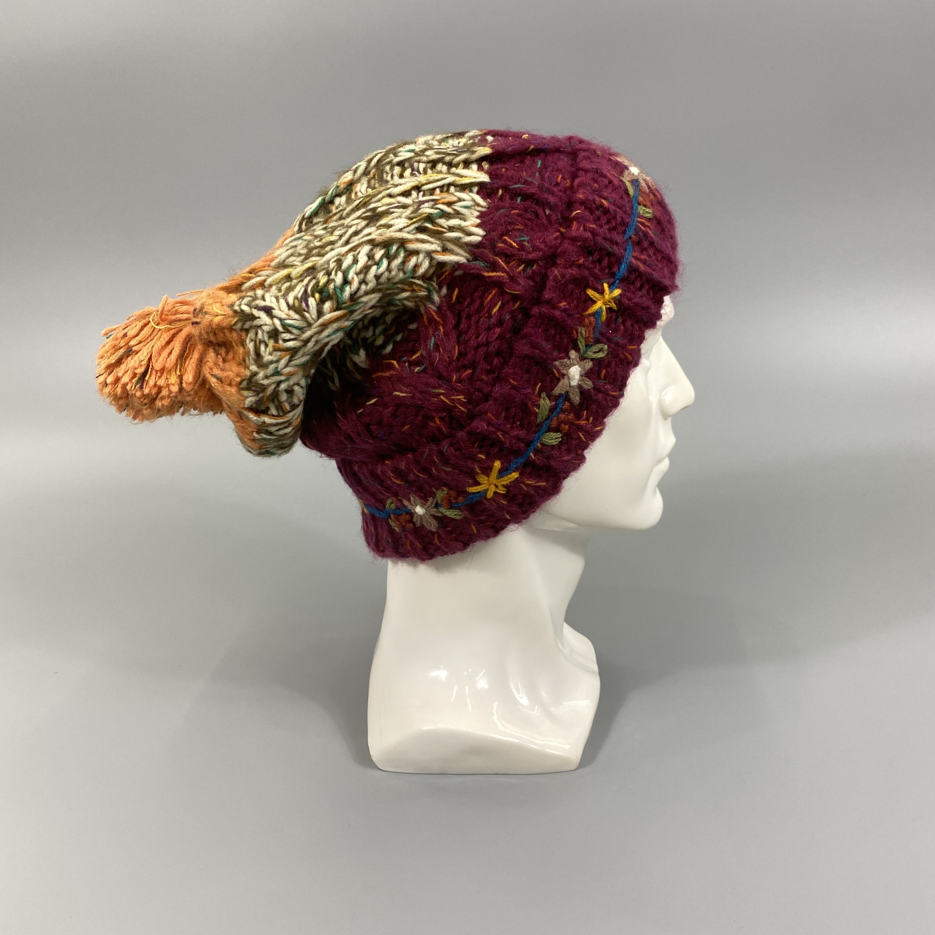 Japanese Brand Flowers Knit Beanie with Pompom -BN723 Size ONE SIZE - 3 Thumbnail