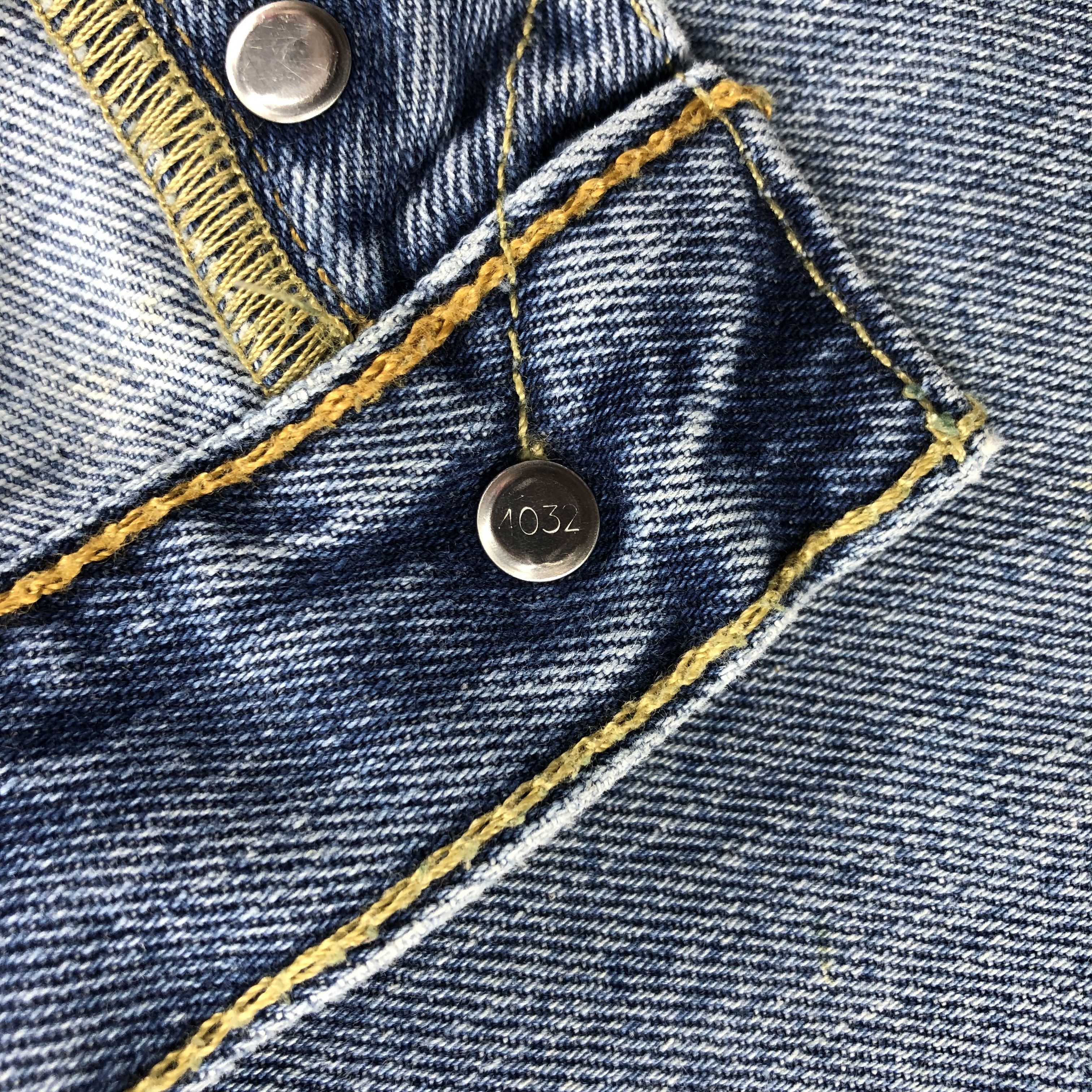 Levi's Vintage Blue Wash Levis 501 Jeans-J1640 Size US 37 - 10 Thumbnail