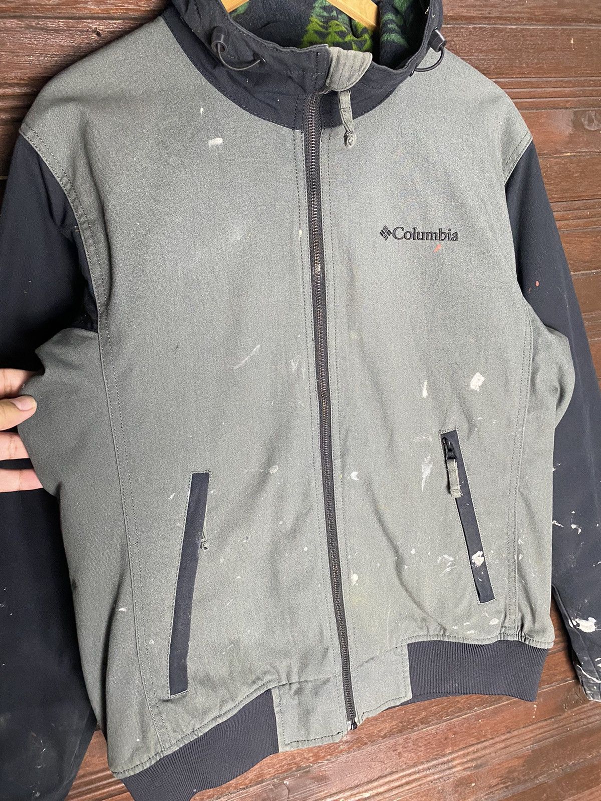 Columbia Columbia Distressed paints Hoodie Jacket Size US M / EU 48-50 / 2 - 7 Thumbnail
