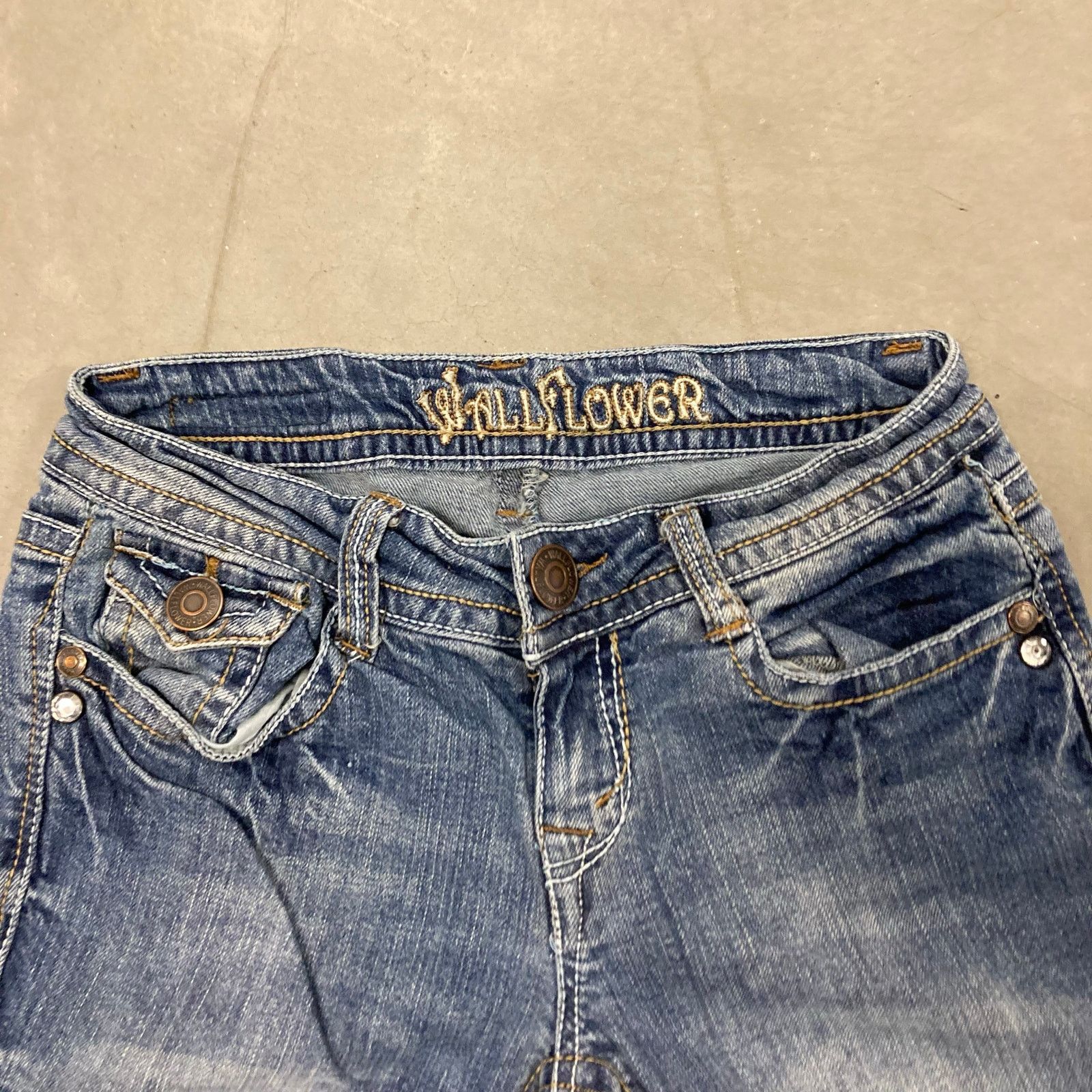 Vintage Y2K wallflower low rise bootcut Jeans 26x31 Size US 26 / EU 42 - 6 Thumbnail