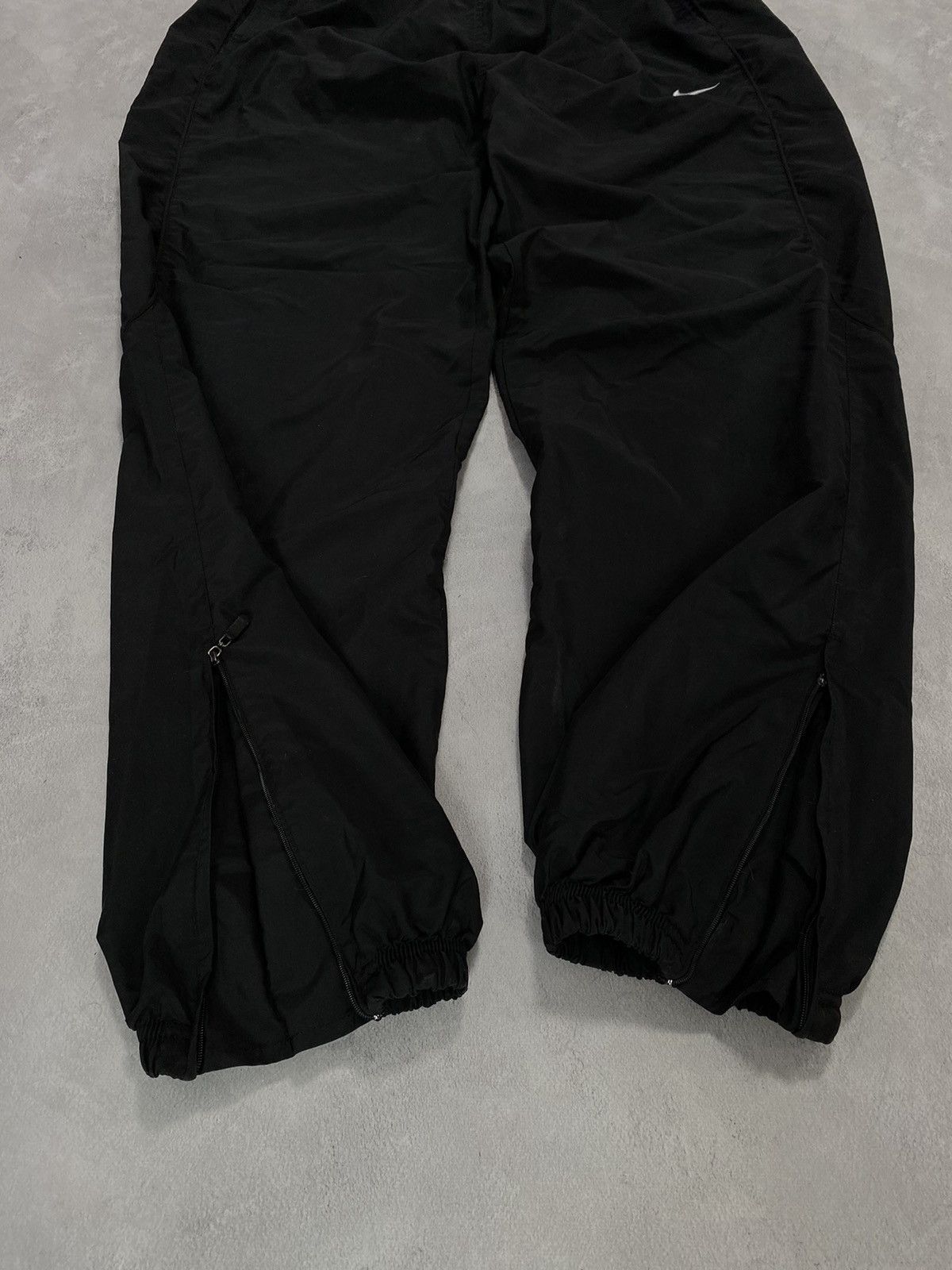 Nike × Vintage Vintage Pants Drill Baggy Track NIKE Swoosh Joggers Size US 38 / EU 54 - 4 Thumbnail