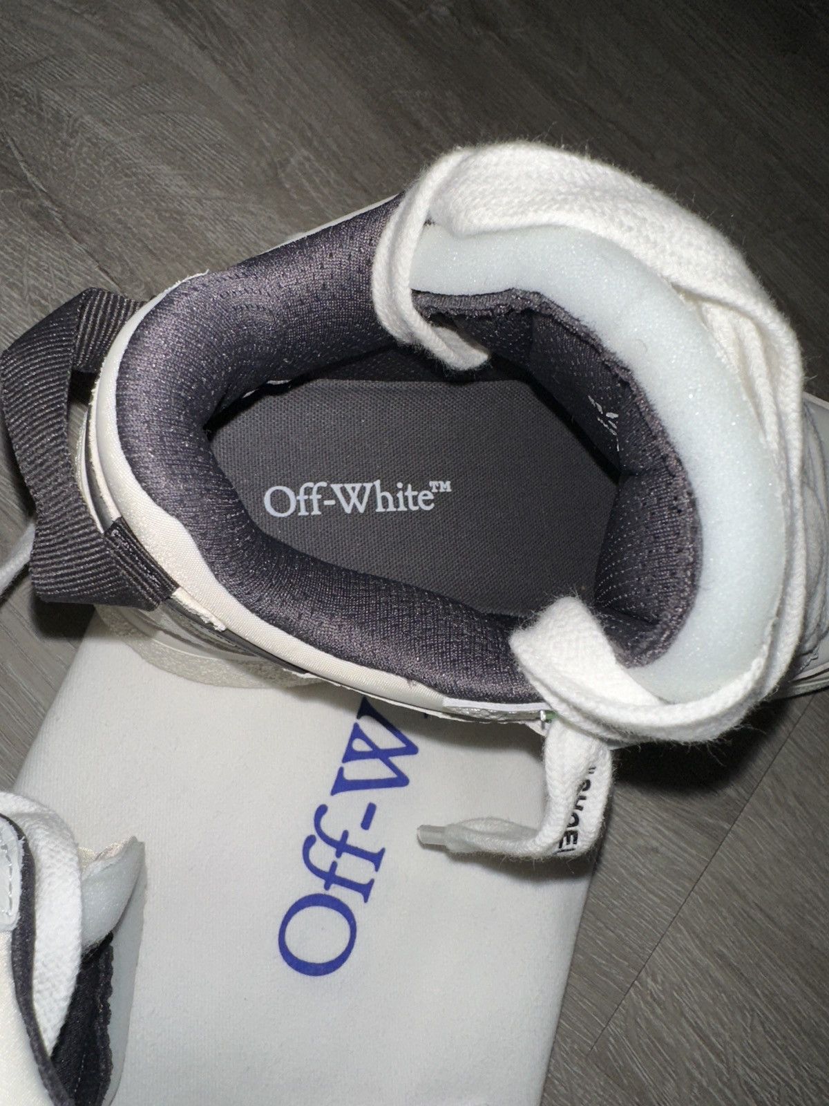Off-White Off-White Mid Top Sponge Round Toe Sneakers Size US 6 / IT 36 - 5 Thumbnail