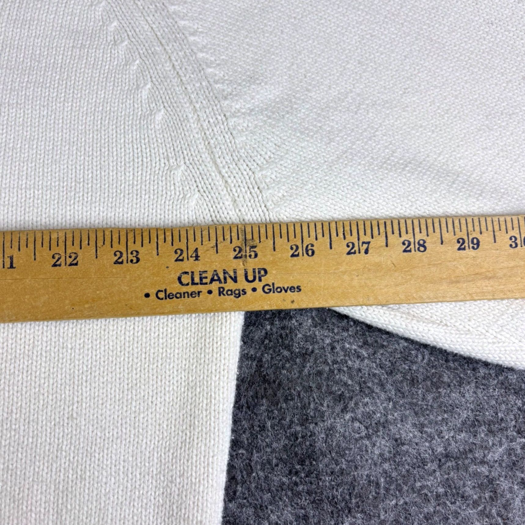 Lands' End VINTAGE Lands' End Mens XL Tall Cream V-Neck Sweater 100 Cotton Made USA 90s Size US XL / EU 56 / 4 - 4 Thumbnail
