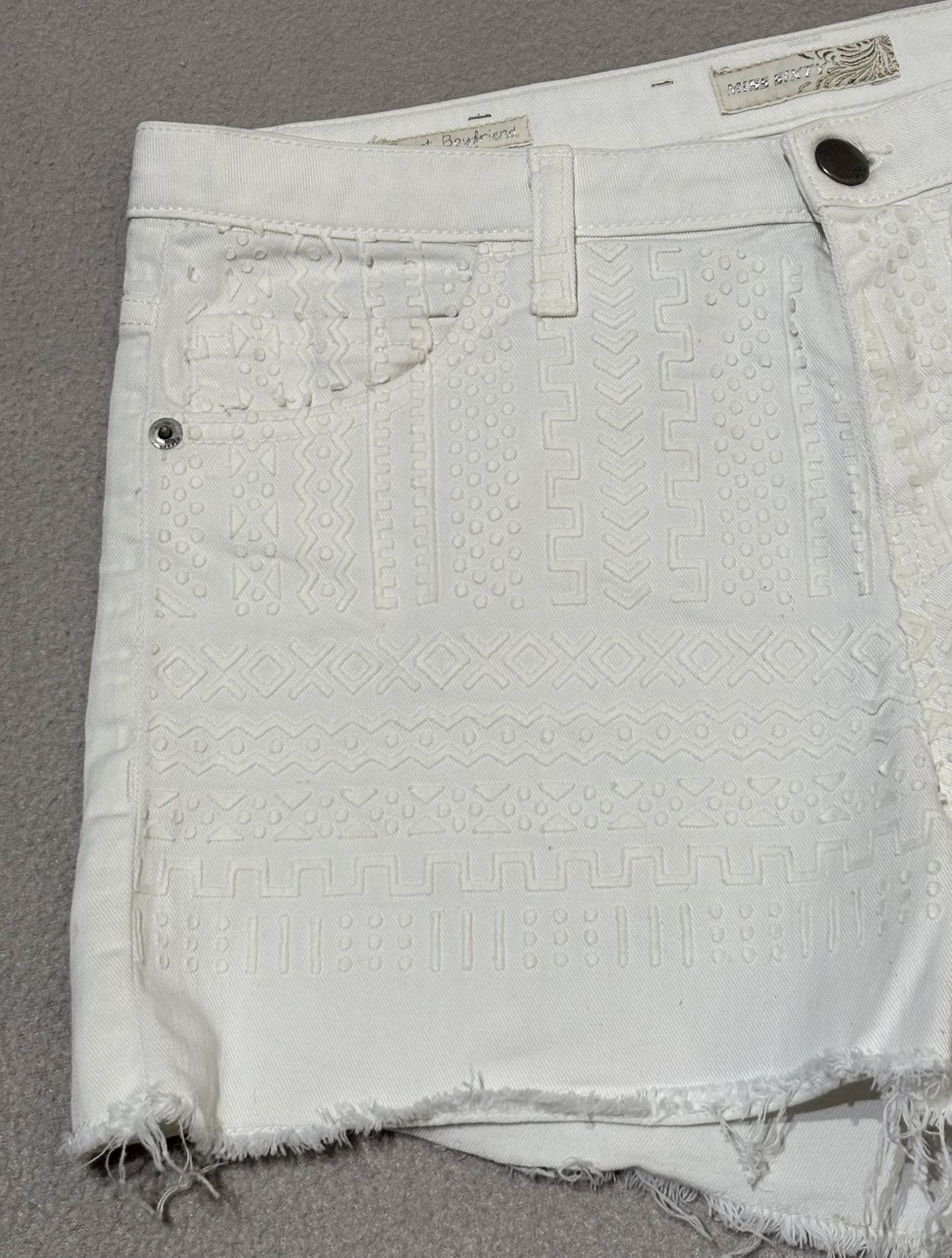 Miss Sixty Miss Sixty white mini shorts size 29 Size 29" - 5 Thumbnail
