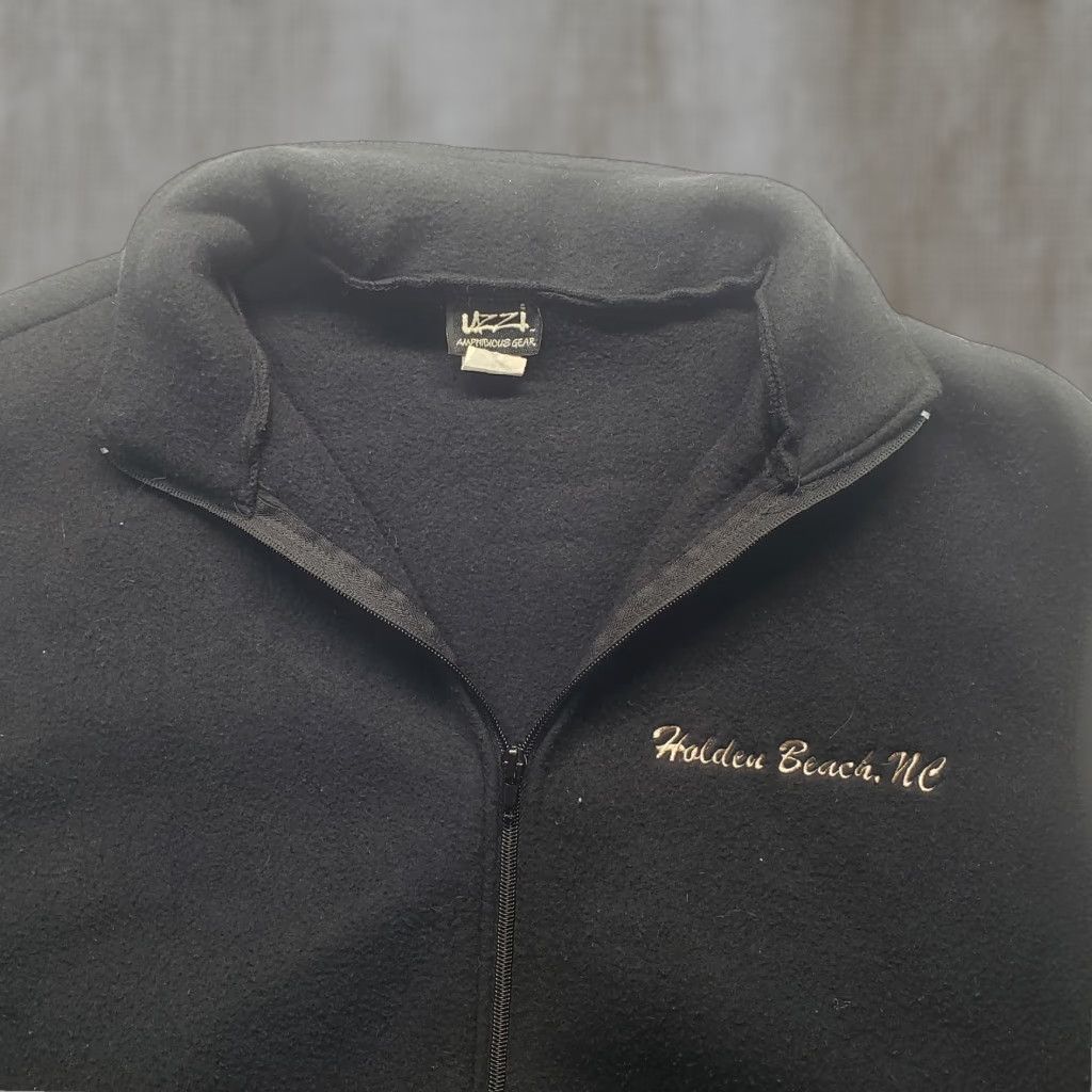 Vintage VINTAGE Holden Beach NC Crewneck Vest Sweater Sweatshirt Men XL Black Pullover 80s 90s Shirt Mens Size US XL / EU 56 / 4 - 1 Thumbnail