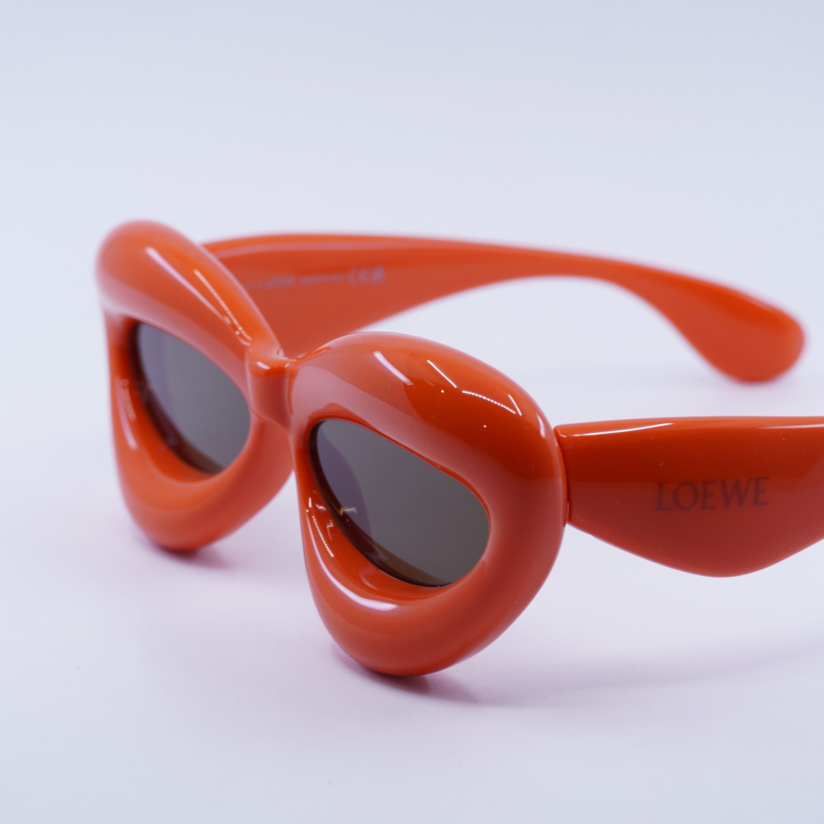 Loewe Loewe LW40097I 42E Sunglasses Orange Cat Eye Frame Size ONE SIZE - 10 Thumbnail