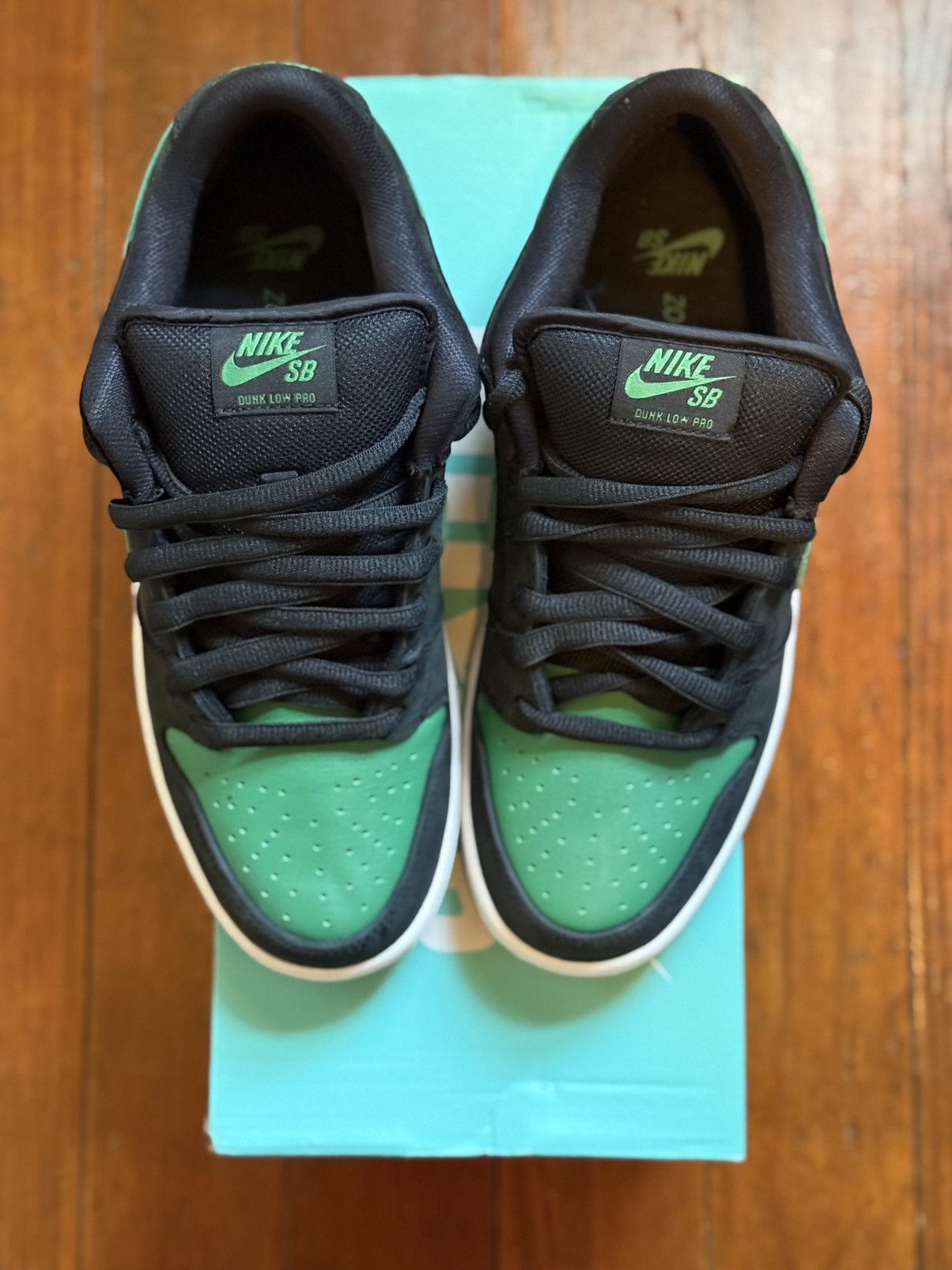Nike Nike Dunk Low Pro SB Pine Green Size US 9 / EU 42 - 5 Thumbnail