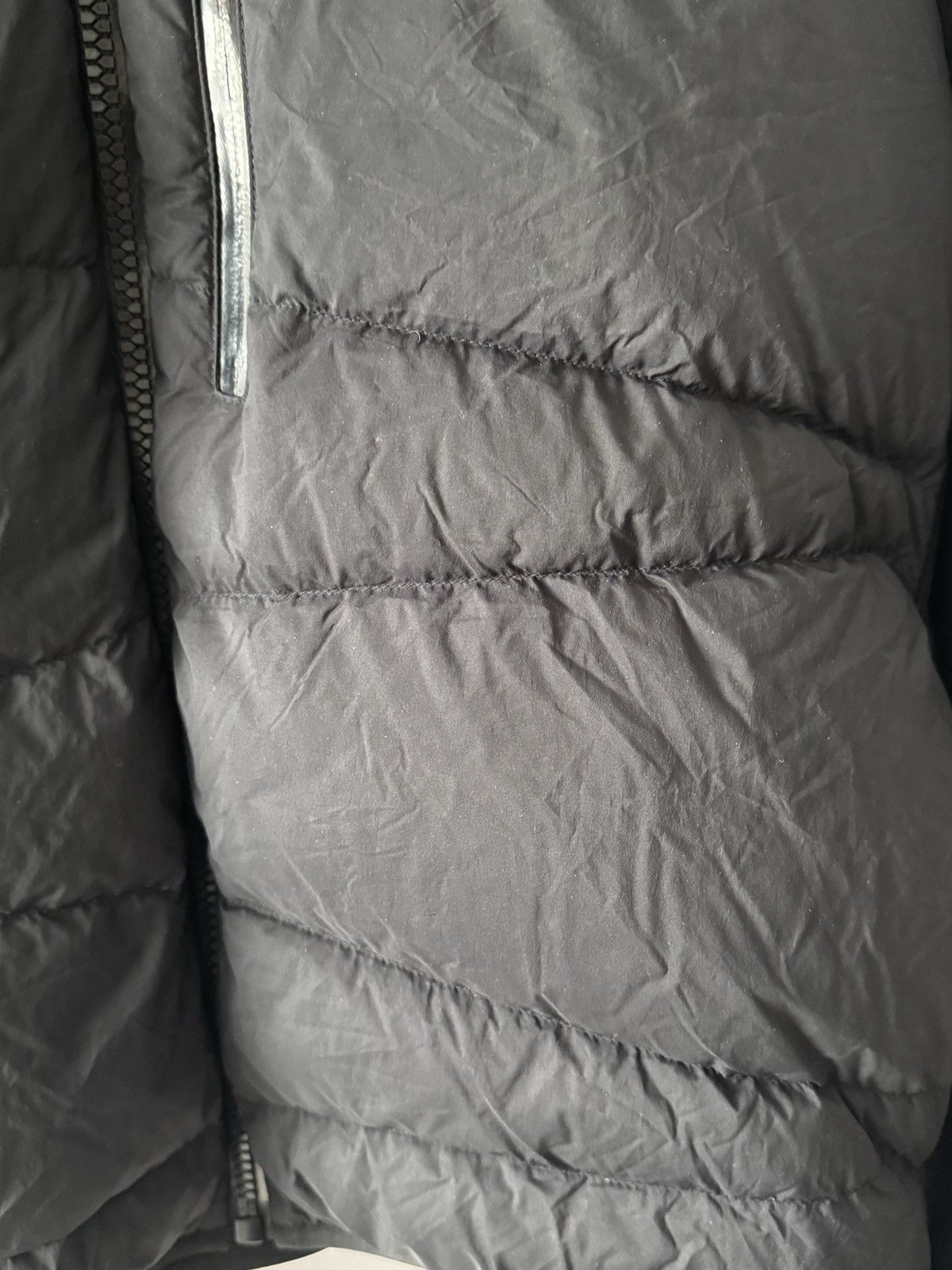 Moncler 🔥🔥 Moncler Zigzag Quilt Down Knit Jacket Size US XXL / EU 58 / 5 - 16 Thumbnail