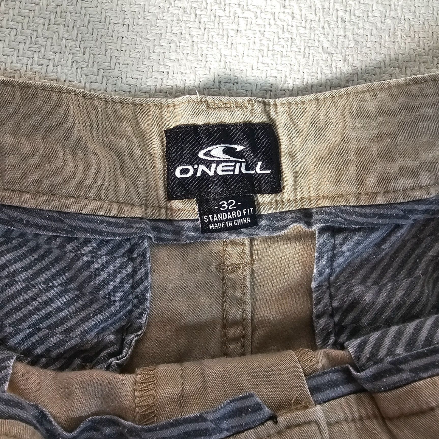 O'Neill VINTAGE O'Neill Chino Shorts Men's Size 32 Casual Cotton Blend Beige Tan Surf Skate Size US 32 / EU 48 - 3 Thumbnail