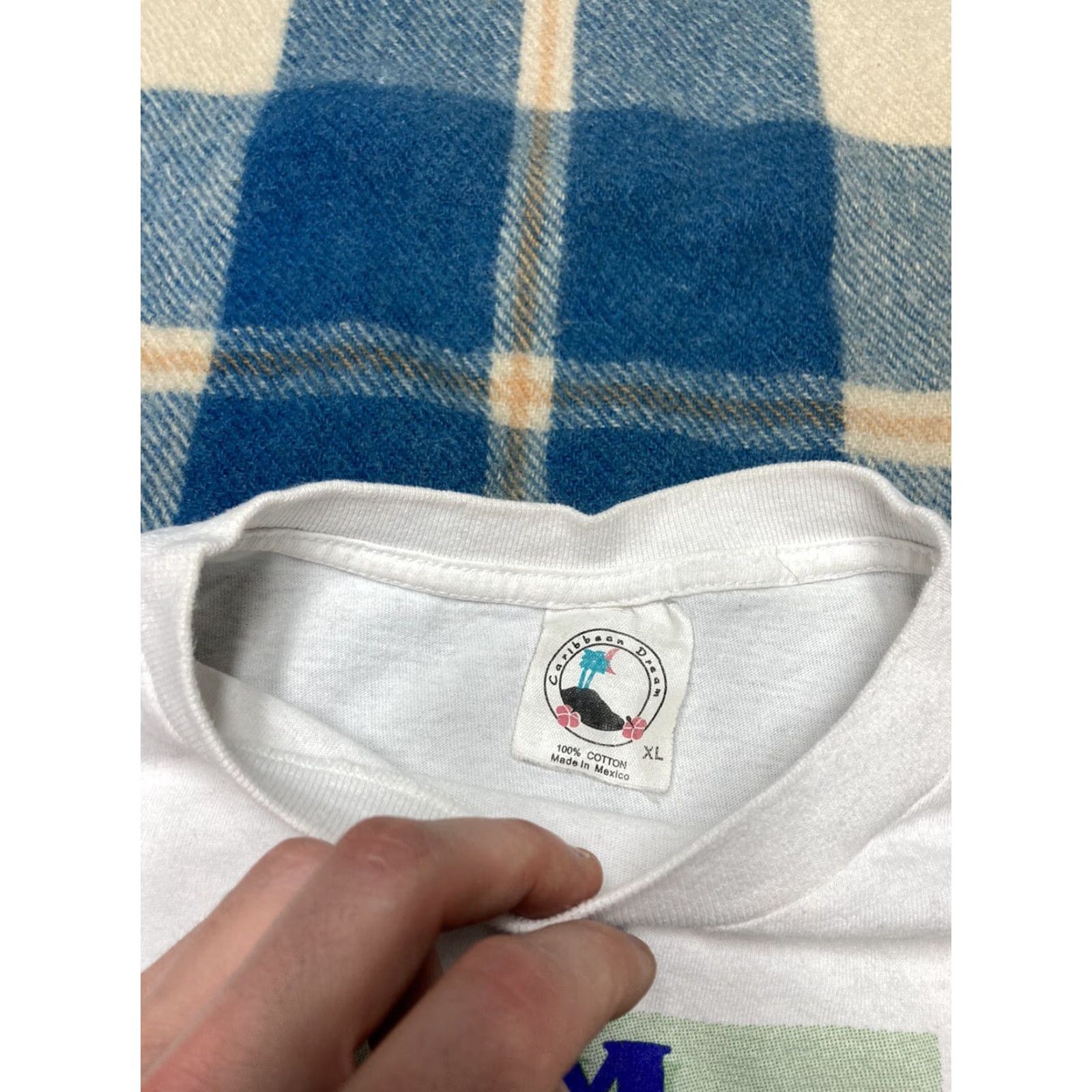 Vintage VINTAGE 90s T-SHIRT I’m not 40 funny joke age on sale L XL Caribbean dream Mens White T-Shirt Dream Funny Caribbean dream Size US L / EU 52-54 / 3 - 5 Thumbnail
