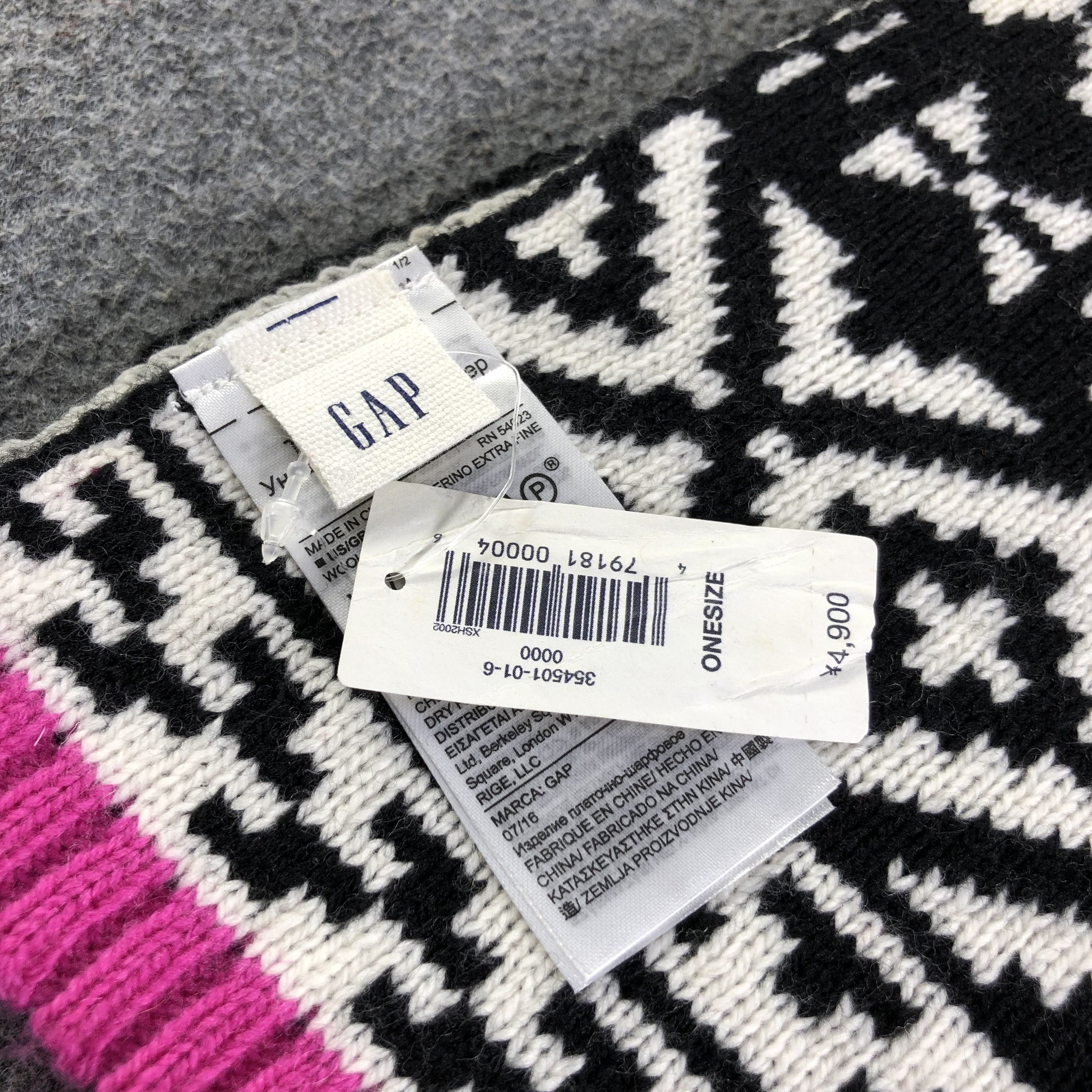 Gap GAP Native Design Wool Scarf Muffler V1350 Size ONE SIZE - 4 Thumbnail