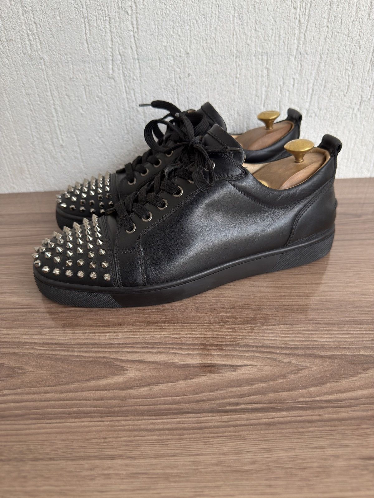 🕷️🔥 louis juniour spiked sneakers