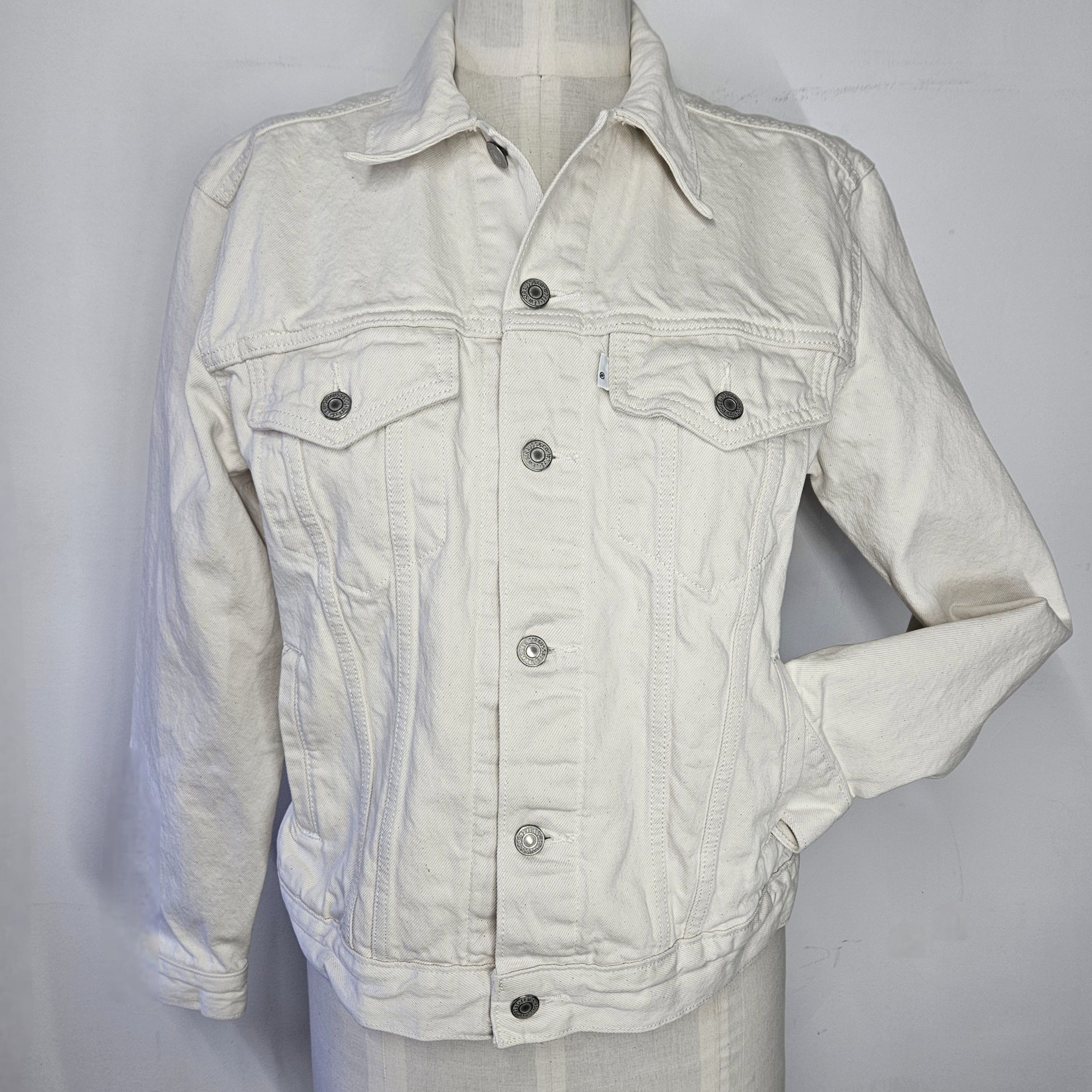 Levi's Levi's Men's L Denim Trucker Jacket Cream White 6 Pocket Size US L / EU 52-54 / 3 - 1 Thumbnail
