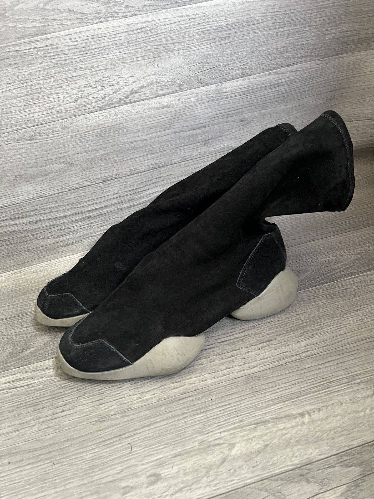 Rick Owens Rick owens x adidas runner strech black suedesneakers sz 40 Size US 7 / EU 40 - 2 Thumbnail