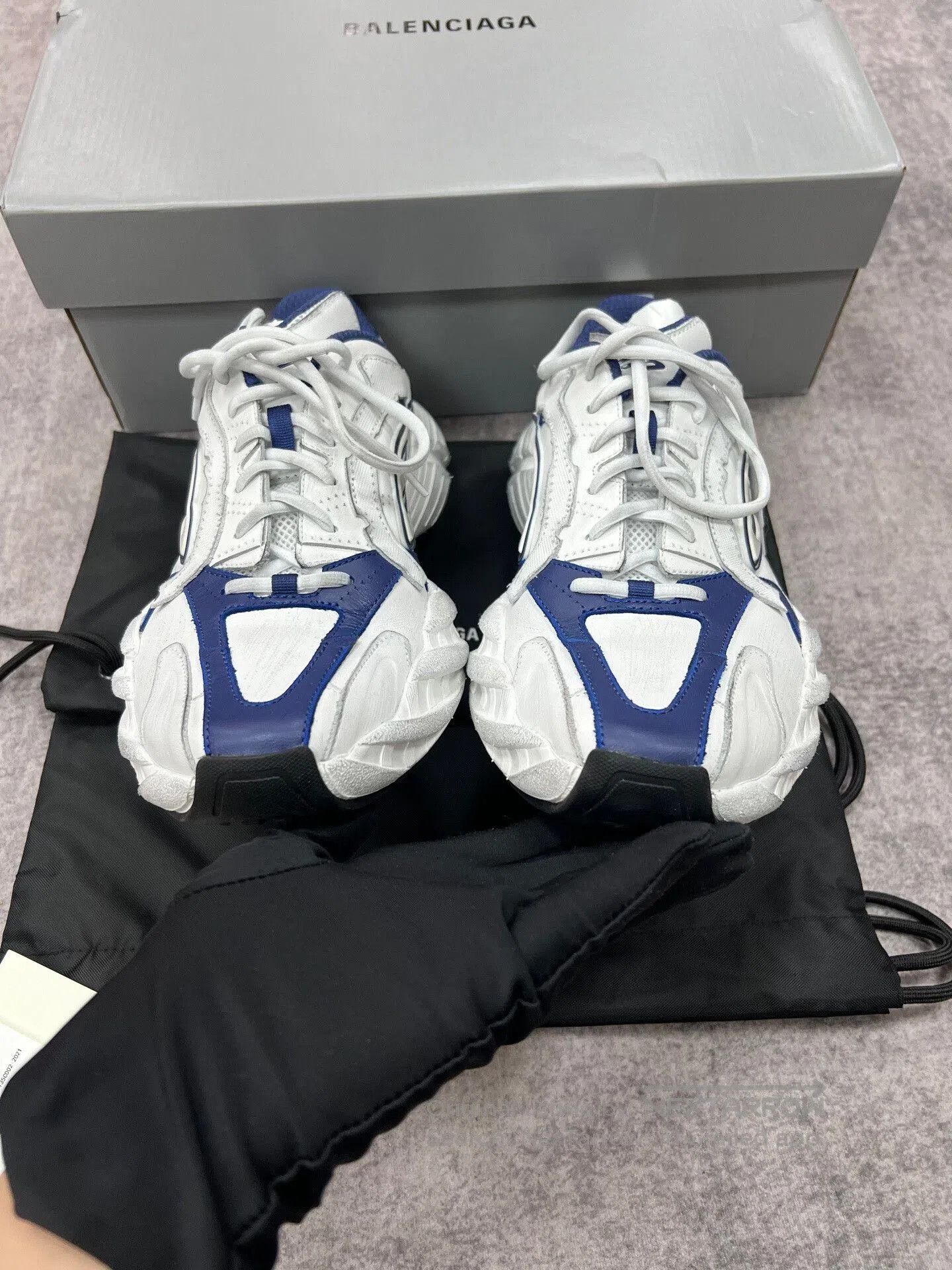 Balenciaga balenciaga monday white blue sneakers. Size US 10 / EU 43 - 4 Thumbnail