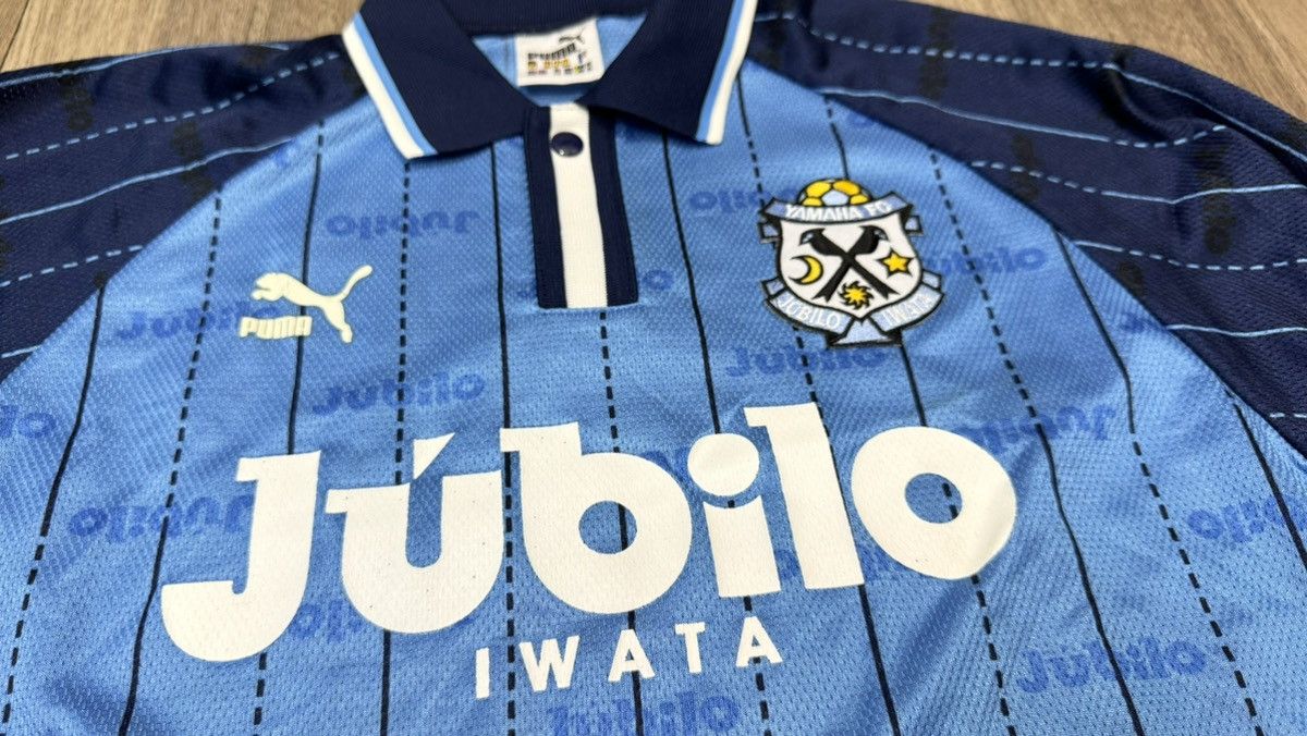 Japanese Brand × Puma Jubilo Iwata 98/99 longsleeves home shirt Size US M / EU 48-50 / 2 - 4 Thumbnail