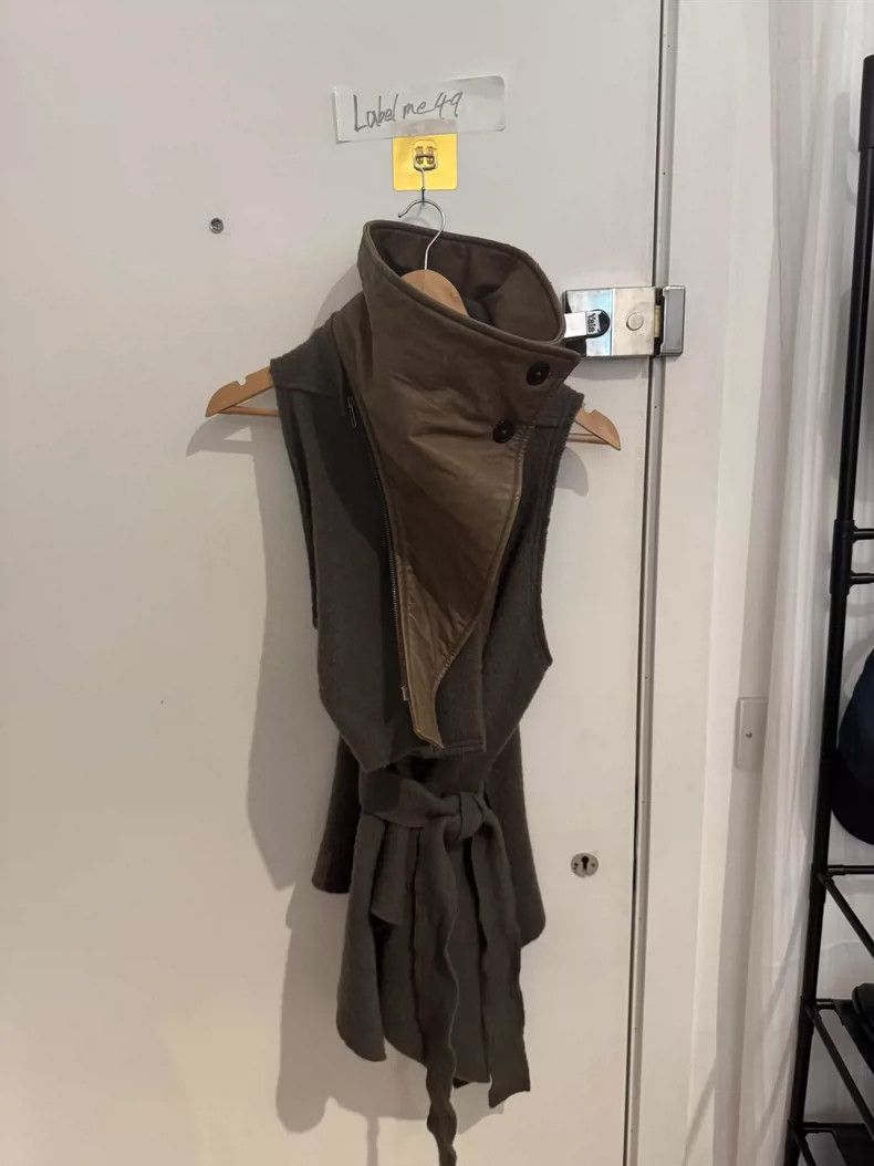 Ann demeulemeester 2012 Morphing Strap Vest