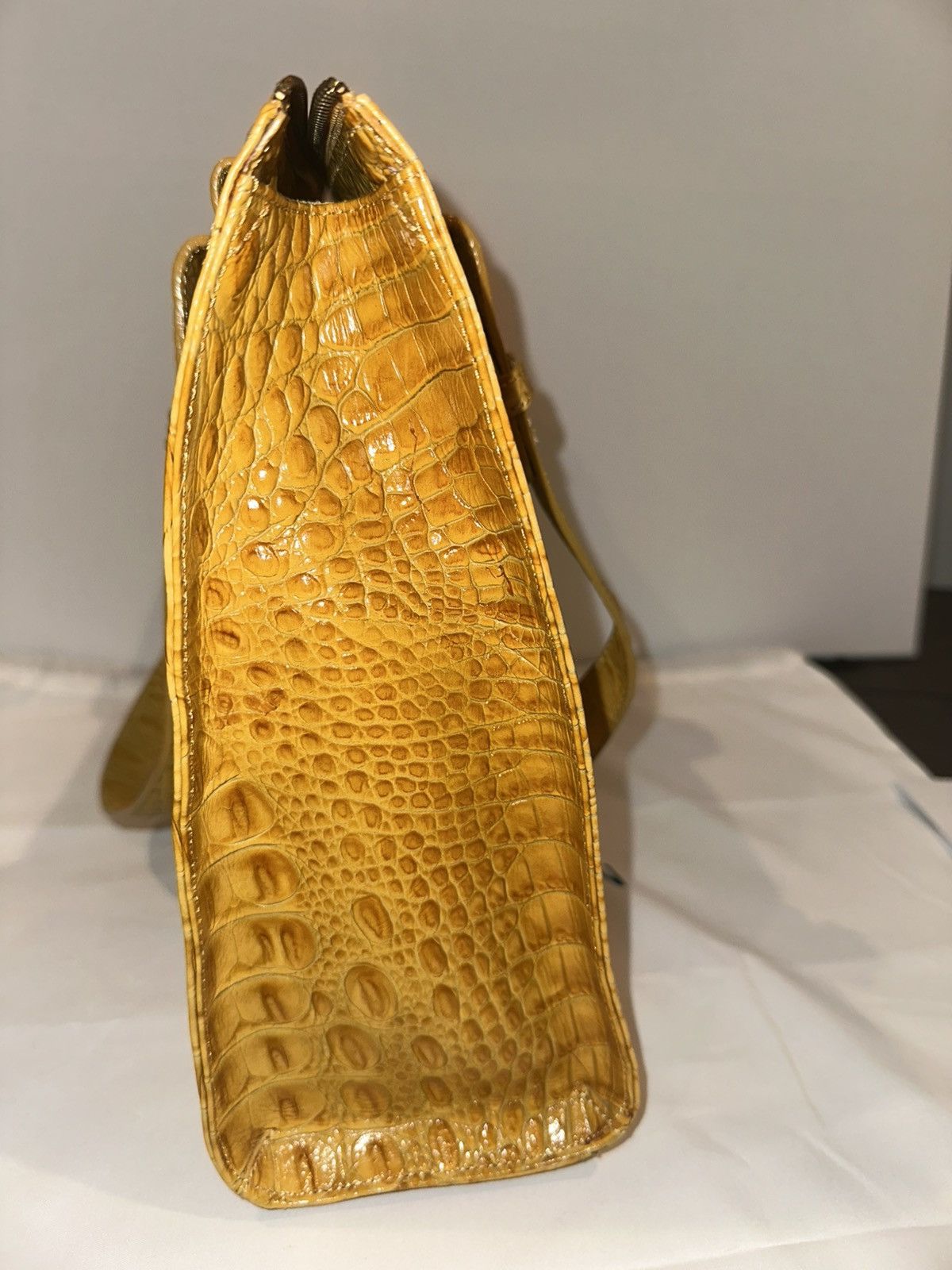 BRAHMIN Brahmin Anywhere Tote – Mustard Leather Tote NWT $325 MSRP Size ONE SIZE - 6 Thumbnail