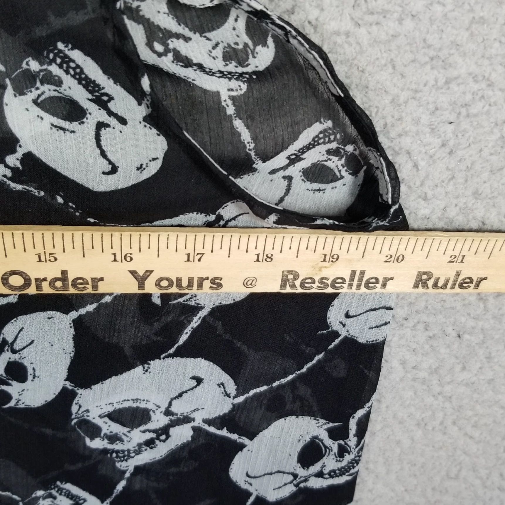 Tripp NYC VINTAGE ROYAL BONES TRIPP NYC WIRE SKULL Print Chiffon Top Shirt Medium Black Women's Tank Top Sleeveless Button-Up Size M / US 6-8 / IT 42-44 - 6 Thumbnail