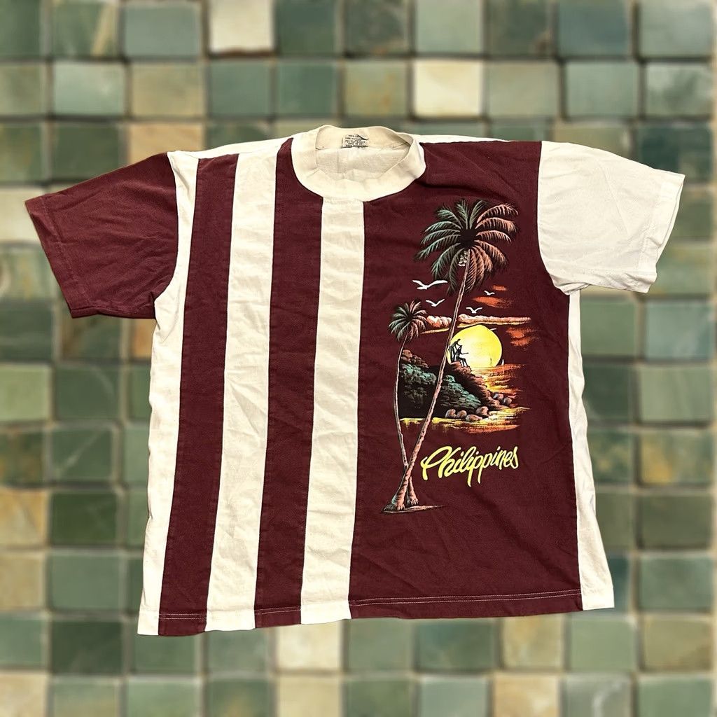 Vintage VINTAGE Philippines T Shirt Medium Red Striped Ocean 90s Mens Size US M / EU 48-50 / 2 - 1 Thumbnail