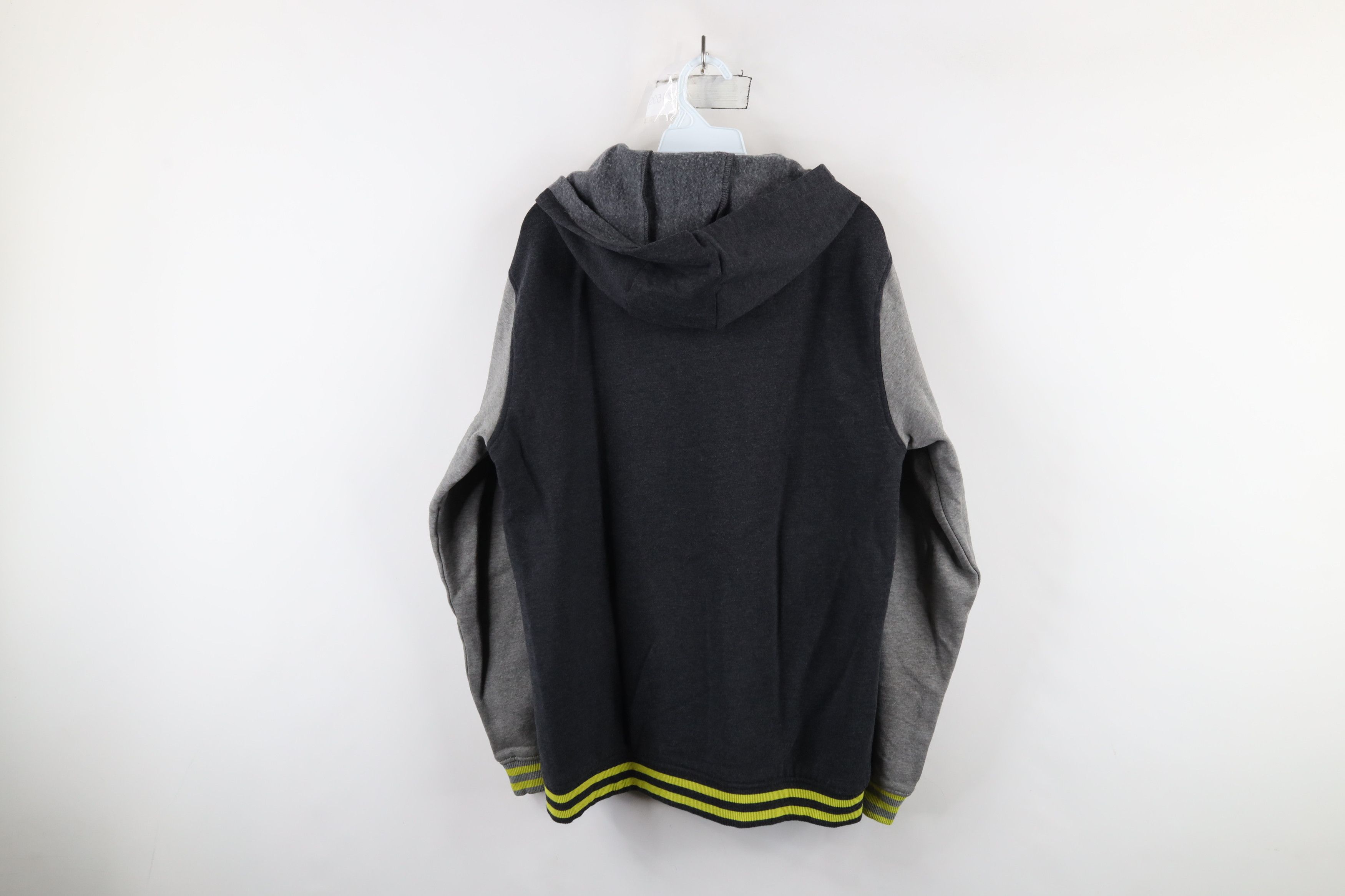 Vintage Vintage DC Shoes Skateboarding Block Full Zip Hoodie Gray Size US L / EU 52-54 / 3 - 10 Thumbnail