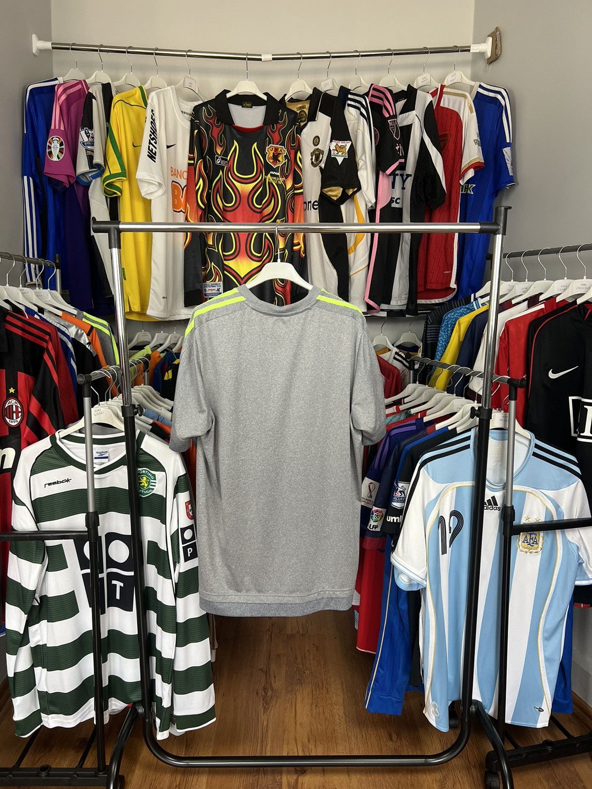 Adidas Jersey Adidas Real Madrid 2015/16 Size US L / EU 52-54 / 3 - 2 Thumbnail