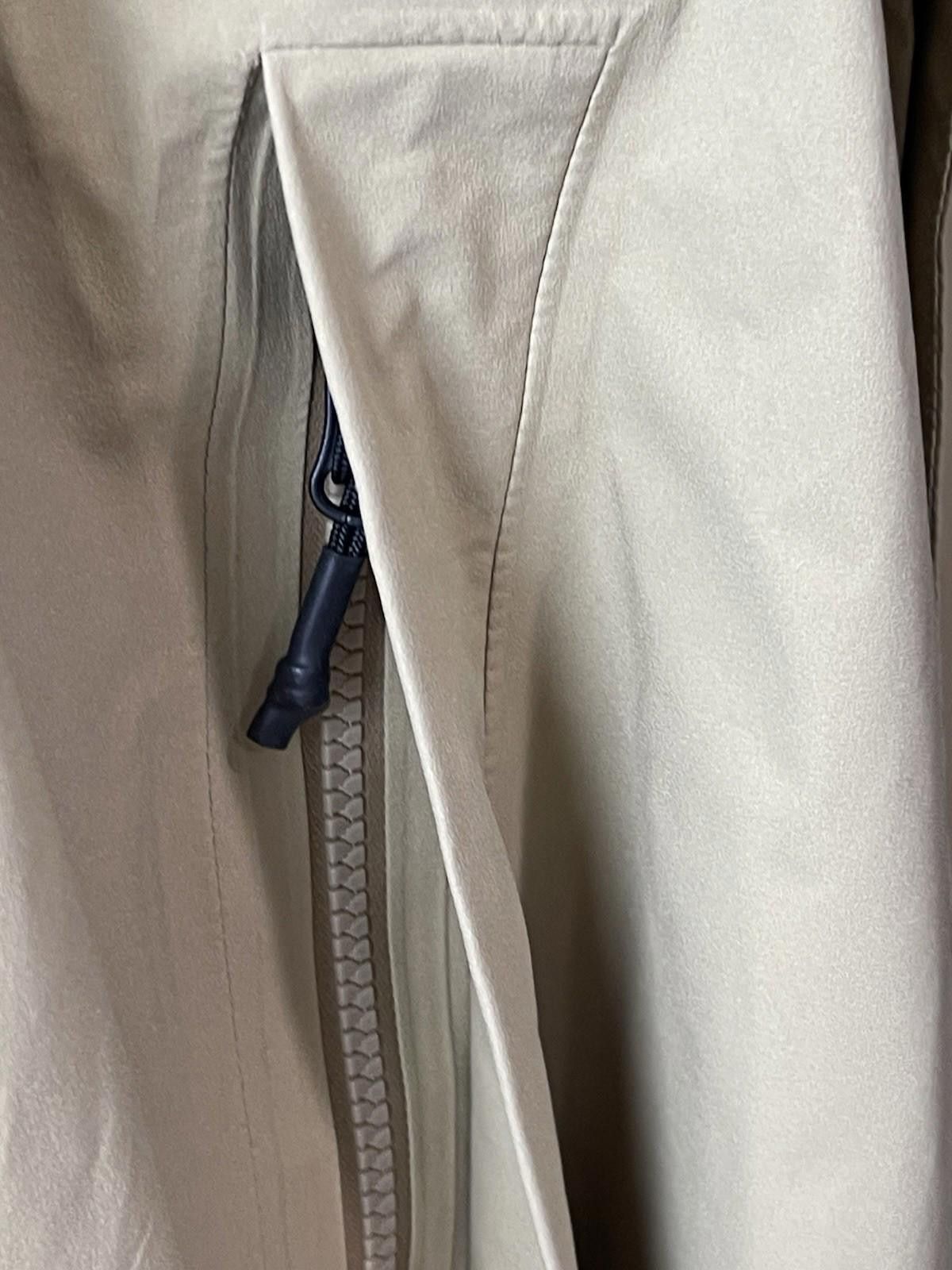 The North Face THE NORTH FACE GORE-TEX Trench Unisex Women L Men M MSRP$400 Size ONE SIZE - 7 Thumbnail