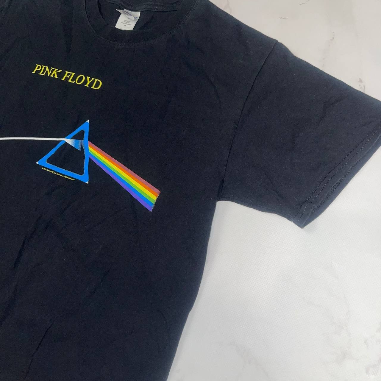 Vintage Vintage Pink Floyd Dark Side of the Moon Black T-Shirt sizeM Size US M / EU 48-50 / 2 - 5 Thumbnail