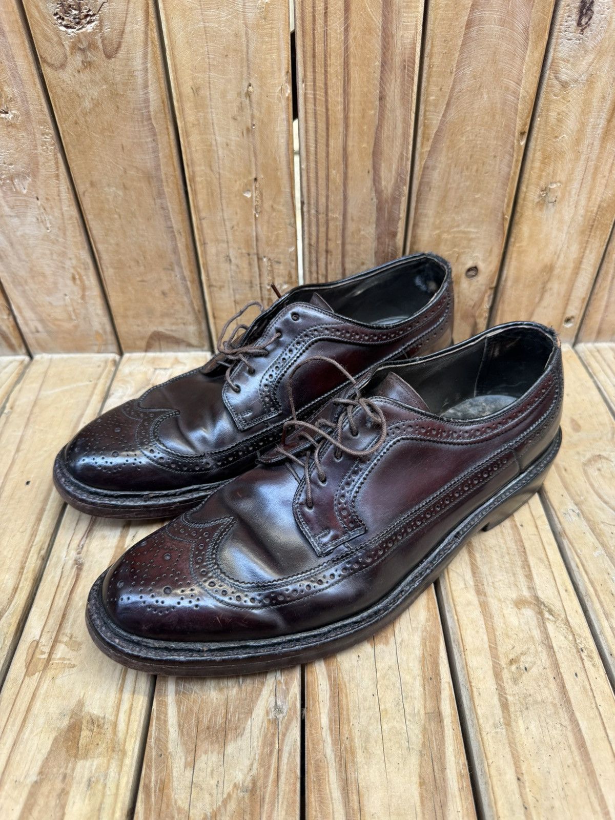 Hanover Hanover brogue wingtip shell cordovan Men’s dress shoes US 9 Size US 9 / EU 42 - 20 Thumbnail