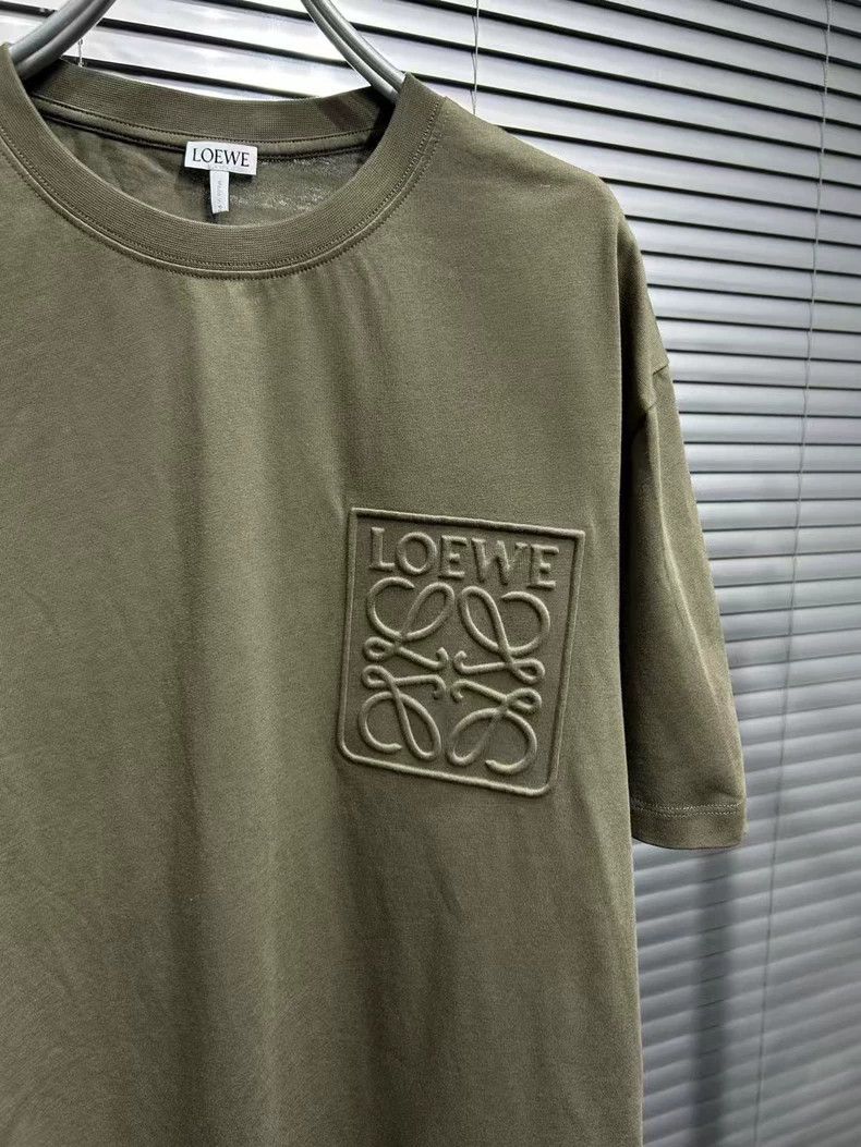 Loewe LOEWE Olive green short sleeves with embossed embroidered Size US M / EU 48-50 / 2 - 3 Thumbnail